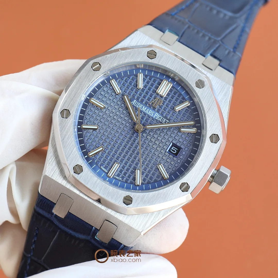 【High-end replica】💰1240! 【Customized all-in-one machine】💰1720! The new 2023 [Color] AP31000 arrives [Luxury Sports Benchmark Product] 2023 official synchronized new popular Audemars Piguet Royal Oak Series 15500 Classic Men's Watch [Wit] [Movement] Still adhering to the principle of high cost performance, low price and affordable, using 💯 brand new original Japanese imported Citizen 9015 automatic mechanical movement with zero repair, and modifying the original movement rotor [Case] The case is made of 316 stainless steel with flawless white lines and clear and smooth lines. The octagonal ring is equipped with eight screws and the bezel is bright and eye-catching. The size is 41mm/12mm. [Literature] The large plaid text is filled with fluorescent powder. The color is bright in the sun and the contrast is sharp. The scale is filled with exclusive luminous light, which absorbs light quickly and has high durability. [Bracelet] Genuine calfskin strap