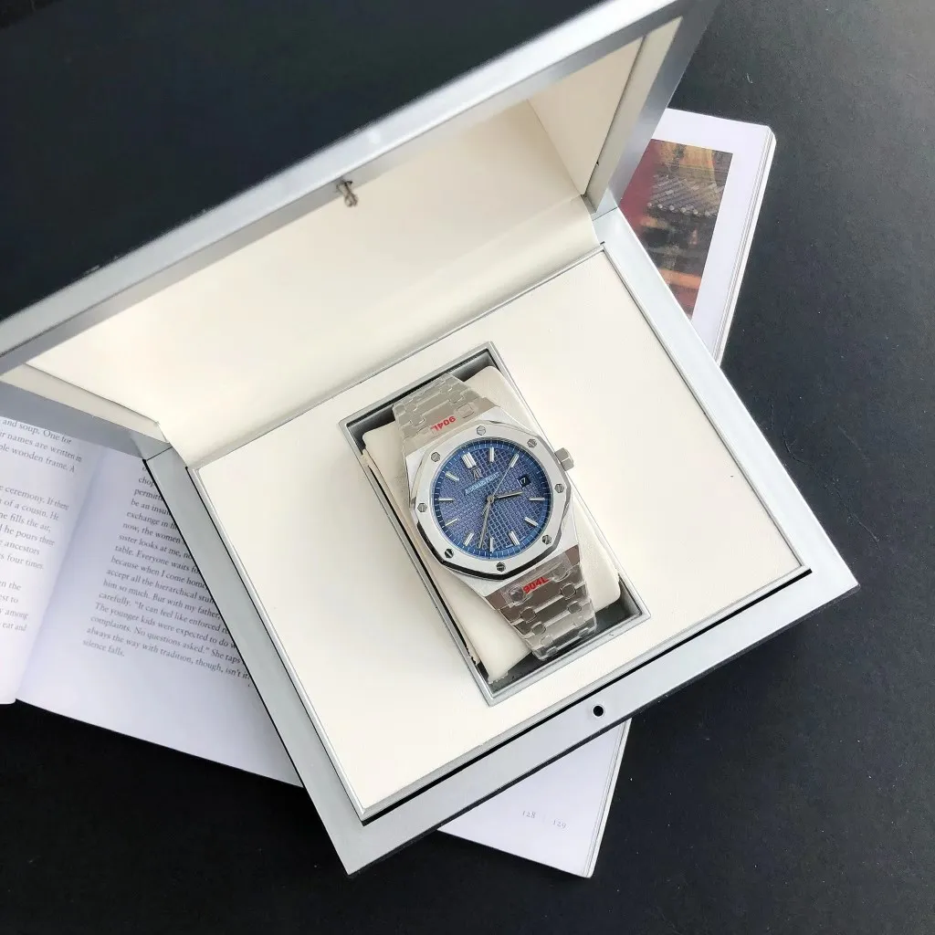 【High-end replica】💰1240! 【Customized all-in-one machine】💰1720! 2022 official synchronized new popular Audemars Piguet Royal Oak series 15500 classic men's watch [wit] [Movement] GD products still adhere to the principle of high cost performance, low price and affordable price, using 💯 brand new original Japanese imported Citizen 9015 automatic mechanical movement with zero repair, and correcting the original movement top [Case] The case is made of 316 stainless steel with flawless white lines and clear and smooth lines. The octagonal ring mouth is equipped with eight screws and the bezel is eye-catching. The size is 41mm/12mm. [Literature] The large plaid text is filled with fluorescent powder, which is bright and contrasting under the sun. The scale is filled with exclusive luminous light, which absorbs light quickly and has high durability. [Bracelet] 316 stainless steel bracelet synchronizes the brushed texture of the case with a three-fold push-button buckle. ⚠️Please look for the exclusive quality of GD products