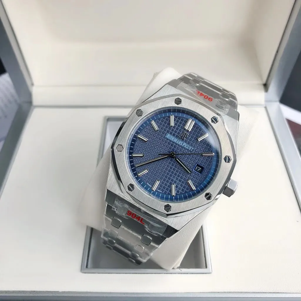 【High-end replica】💰1240! 【Customized all-in-one machine】💰1720! 2022 official synchronized new popular Audemars Piguet Royal Oak series 15500 classic men's watch [wit] [Movement] GD products still adhere to the principle of high cost performance, low price and affordable price, using 💯 brand new original Japanese imported Citizen 9015 automatic mechanical movement with zero repair, and correcting the original movement top [Case] The case is made of 316 stainless steel with flawless white lines and clear and smooth lines. The octagonal ring mouth is equipped with eight screws and the bezel is eye-catching. The size is 41mm/12mm. [Literature] The large plaid text is filled with fluorescent powder, which is bright and contrasting under the sun. The scale is filled with exclusive luminous light, which absorbs light quickly and has high durability. [Bracelet] 316 stainless steel bracelet synchronizes the brushed texture of the case with a three-fold push-button buckle. ⚠️Please look for the exclusive quality of GD products