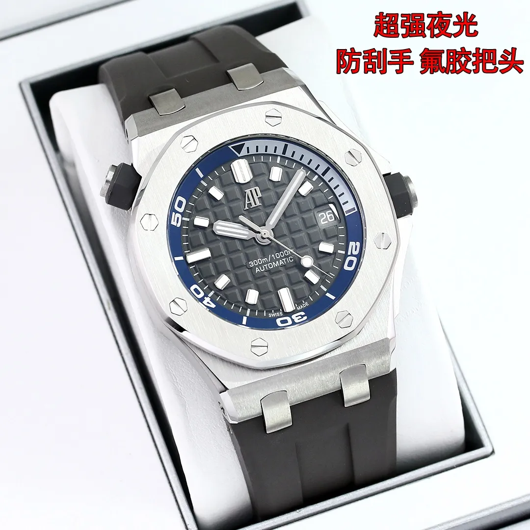 Produced by GW to create a classic-Audemars Piguet 15720 King of Diving! 4302 integrated movement, creating the strongest replica both internally and externally. 1. The case is polished multiple times to match the edges and corners and the material feels consistent; 2. The strongest movement plywood is polished, using the V2 version of the gold automatic support color; 3. The most user-friendly removable headband buffer area to ensure that it matches the original design; 4. The most three-dimensional and neat "biscuit texture" on the disk is guaranteed to be exactly the same as the original: 5. The most durable luminous light and the most aligned internal scales. 6. The original and consistent assembly structure is used to achieve uniformity in every detail! 7. The closest to the original pointer, with sharp and neat cut surfaces without burrs; 8. The closest to the original calendar magnifying glass, the most transparent on the market; 9. The strongest sapphire mirror, transparent to the senses, and coated with anti-vertigo anti-reflection coating; The most important movement: CAL.4302 movement, stable function, 41 hours of power reserve consistent with the original, and the same appearance! The king of diving, the GW king is back!