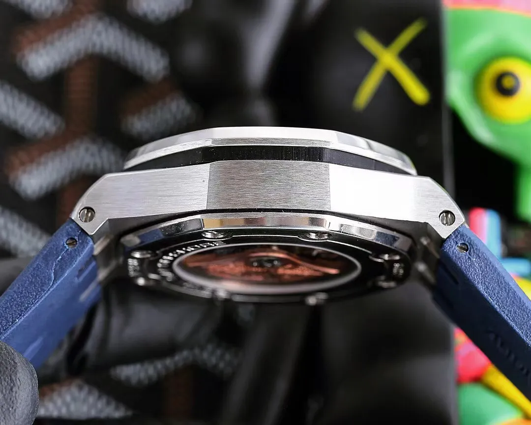 【Customized all-in-one machine】💰1720! Audemars Piguet AP Royal Oak Offshore Series Sapphire Mirror Size 45mm*14mm Italian imported rubber strap with AP original pin buckle Equipped with a fully automatic mechanical movement Octagonal brushed steel case with digital grid surface Cold, domineering, and a different tough guy
