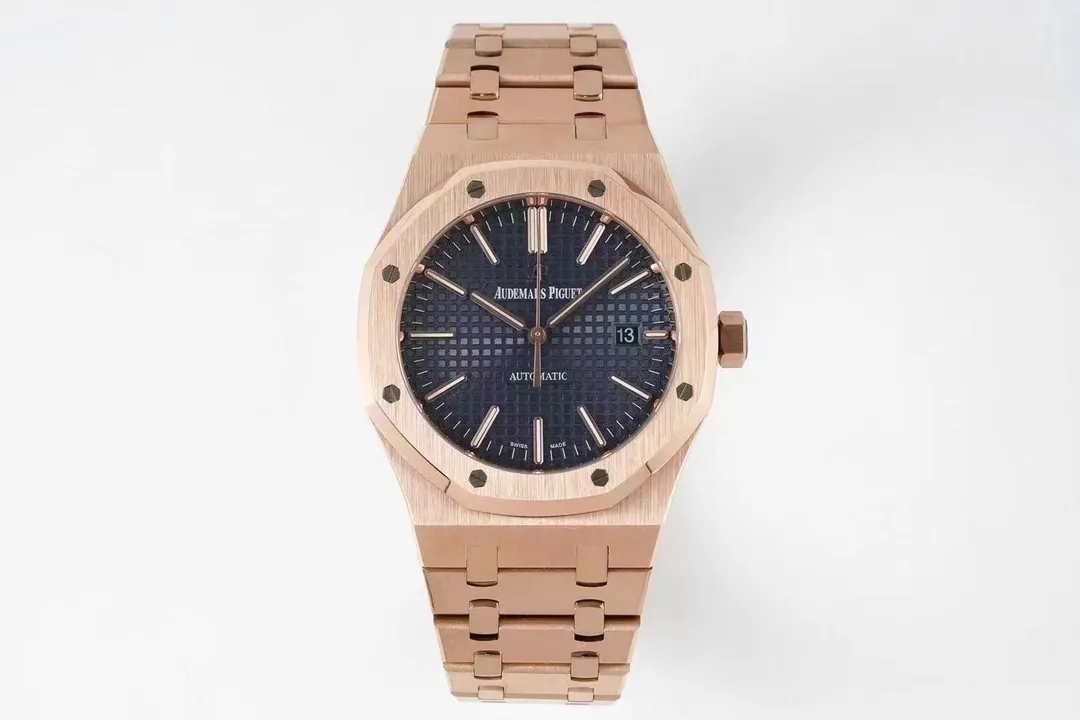 [Original order quality]💰1240! 【Top Replica】💰3700! Audemars Piguet AP Royal Oak Series 15400 is equipped with a customized ultra-thin 9015 modified Cal.3120 fully automatic movement, plaid dial, double-sided sapphire glass, upgraded to the same buckle as the original, diameter 41 mm x 10 mm, the strongest AP replica version on the market! A work of ingenuity worthy of your appreciation!
