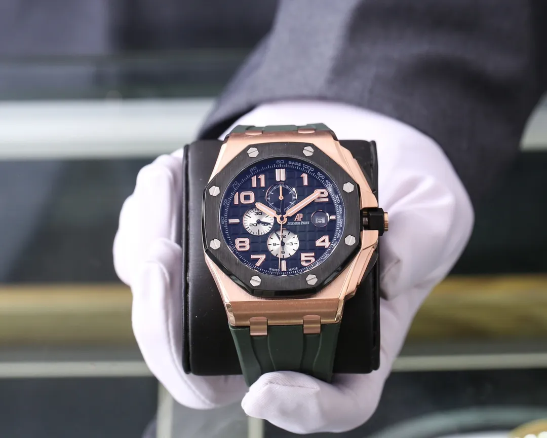 【Foreign Trade Import】💰1960! Audemars Piguet is consistent with the original, super high quality in the market) Audemars Piguet Royal Oak Offshore series, self-winding mechanical movement (upgraded from the original 3120 automatic hammer, closer to the original version), the new dial adopts smoked gradient effect, 316L stainless steel case, ultra-high hardness crystal glass mirror, 100 meters of super waterproof (can be used for diving and swimming) 44mm diameter, 14.4mm thickness is the same as the original version, the dial has Audemars Piguet's exclusive "Méga" Tapisserie" super large plaid decoration, with a strong three-dimensional effect, upgraded super luminous function, the entire case is CNC processed, perfectly restoring the original structure, the strap is made of rubber, the softness is consistent with the original, showing the man's domineering ⚠️Please look for the exclusive quality! Welcome to reprint!