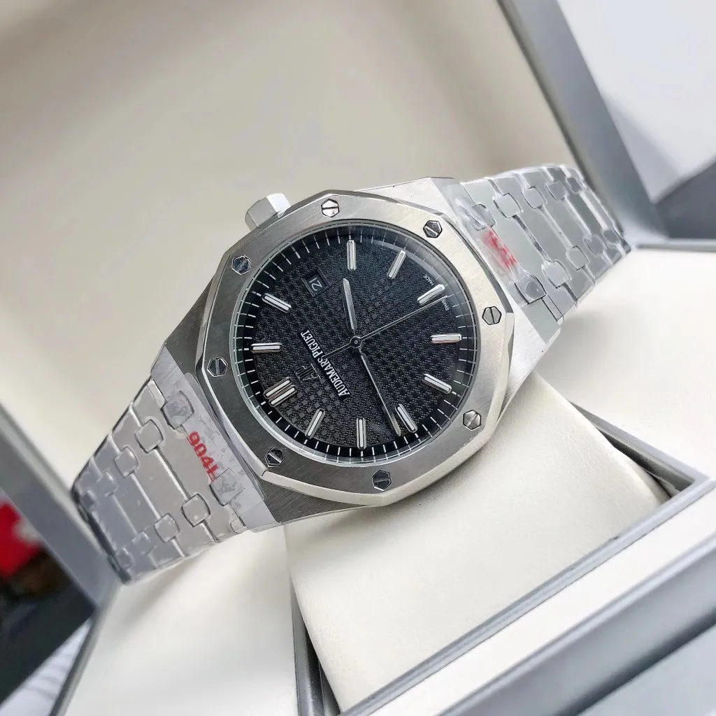 【High-end replica】💰1240! 【Customized all-in-one machine】💰1720! 2022 official synchronized new popular Audemars Piguet Royal Oak series 15500 classic men's watch [wit] [Movement] GD products still adhere to the principle of high cost performance, low price and affordable price, using 💯 brand new original Japanese imported Citizen 9015 automatic mechanical movement with zero repair, and correcting the original movement top [Case] The case is made of 316 stainless steel with flawless white lines and clear and smooth lines. The octagonal ring mouth is equipped with eight screws and the bezel is eye-catching. The size is 41mm/12mm. [Literature] The large plaid text is filled with fluorescent powder, which is bright and contrasting under the sun. The scale is filled with exclusive luminous light, which absorbs light quickly and has high durability. [Bracelet] 316 stainless steel bracelet synchronizes the brushed texture of the case with a three-fold push-button buckle. ⚠️Please look for the exclusive quality of GD products