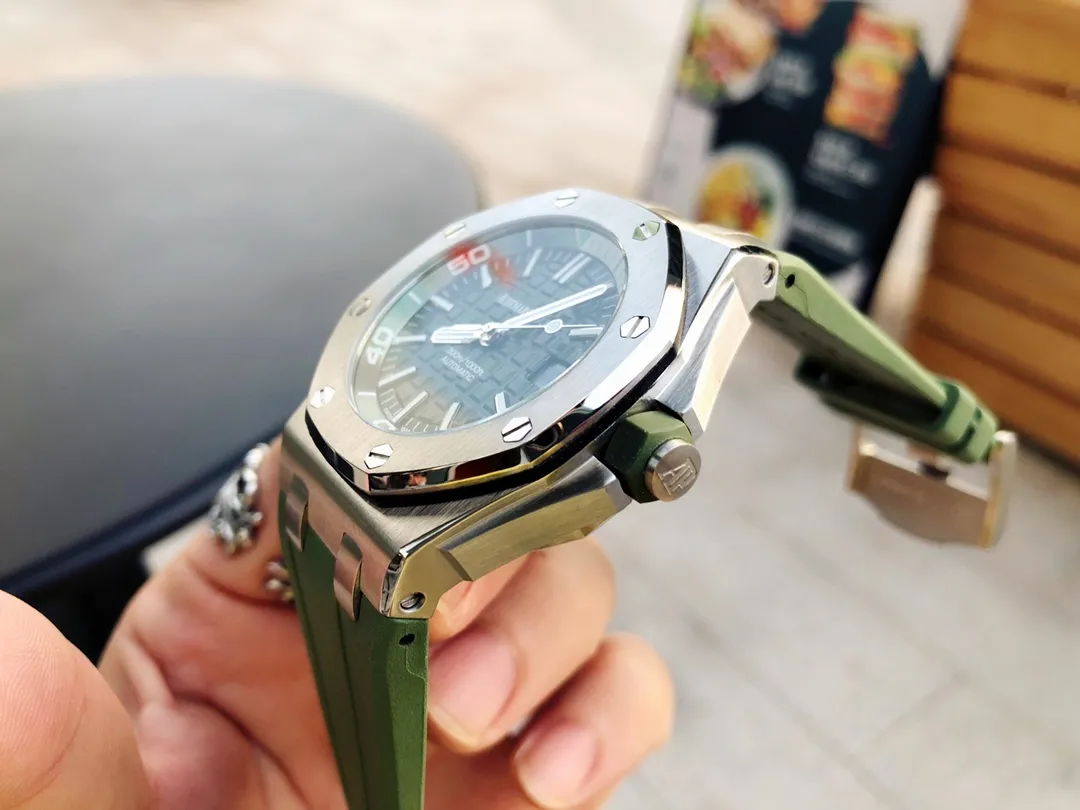 【High-end replica】💰1160! Audemars Piguet. 15710ST.OO.A002CA.01 Royal Oak Offshore Men's Mechanical Watch, size 42MM14MM, equipped with replica original Cal.3⃣1⃣2⃣0⃣ fully automatic mechanical movement, anti-glare treated sapphire💎 crystal glass, imported 316 stainless steel Ao case, equipped with imported rubber strap (original pin buckle) Friendly version, super high quality, superb workmanship, not a common product in the market, a must-have artifact for tough guys. After multiple processes of polishing and frosting, the unique octagonal bezel finally expresses sharp and angular lines. Audemars Piguet’s entry-level watch is highly recommended! ! ! It took a long time to present the most exquisite watch to all watch lovers!