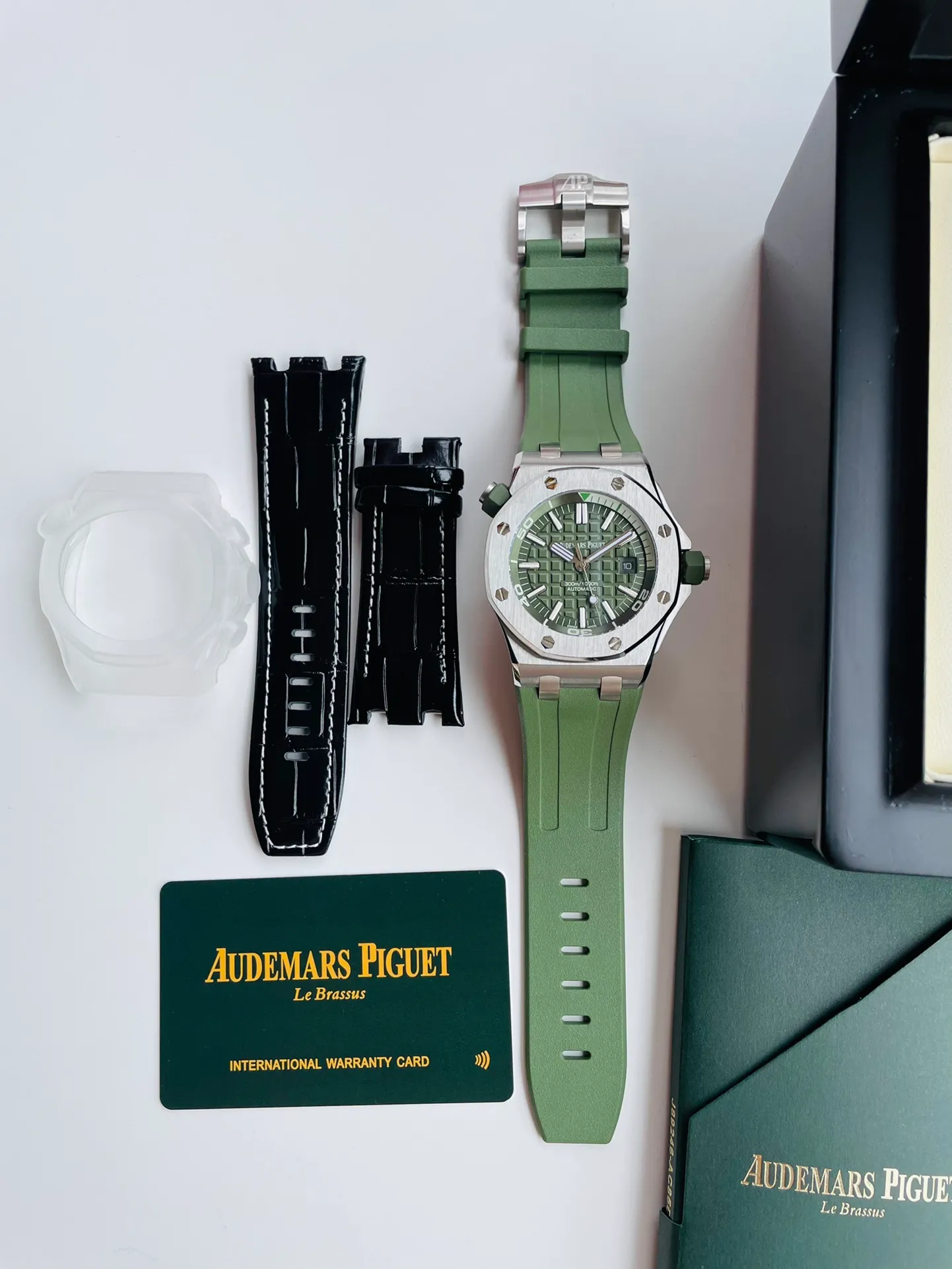 【High-end replica】💰1160 【Top-level replica】💰3440! Audemars Piguet 15710ST.OO.A002CA.01 Royal Oak Offshore Men's Mechanical Watch, size 42MM14MM, with replica original Cal.3️⃣1️⃣2️⃣0️⃣ fully automatic mechanical movement, anti-glare treated sapphire💎 crystal glass, imported 316 stainless steel case Paired with imported rubber strap, original pin buckle, people-friendly version, super high quality, super A workmanship, not ordinary goods in the market, good value for money, a must-have artifact for tough guys. After multiple processes of polishing and frosting, the unique octagonal bezel finally expresses sharp and angular lines. Audemars Piguet's entry-level watch is highly recommended! ! ! It takes a long time to present the most exquisite watches to all watch lovers!