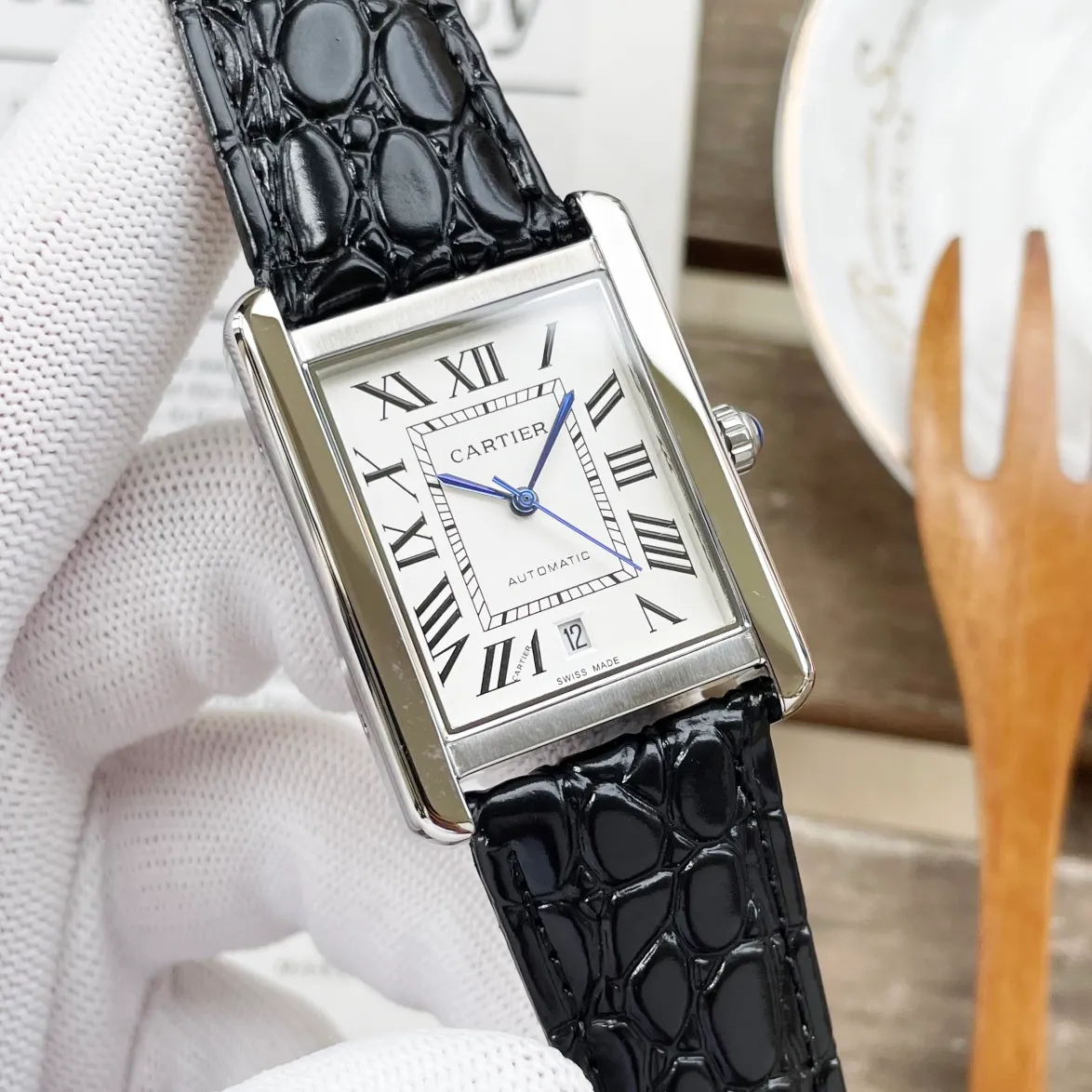 【High-end replica】💰1300! 【Customized all-in-one machine】💰1920! Cartier ⌚️CARTIER Tank Series Men's Mechanical Watch 💯New Citizen 9015 all-in-one automatic mechanical movement with accurate travel time, 🅾️Reworked 💯316L stainless steel case with imitation machine workmanship Case size 31*41 💯Wear-resistant and scratch-resistant sapphire mirror 💯Cow leather strap with original folding clasp! Welcome to reprint!