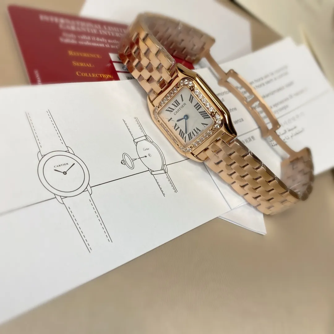 2021 Summer New Style 𝐯𝐜𝐚 𝐅𝐚𝐜𝐭𝐨𝐫𝐲 Produced by Cartier Cheetah without handle Brand: 𝐂𝐚𝐫𝐭𝐢𝐞𝐫·Cartier™️ Series: 𝐏𝐀𝐍𝐓𝐇𝐄𝐑𝐄 𝐃𝐄 (Japanese バージョン) Movement: Swiss quartz Size: 𝟐𝟐/𝟑𝟎𝐦𝐦 small, 𝟐𝟕/𝟑𝟓𝐦𝐦 medium Material: 𝟑𝟏𝟔 stainless steel Button: original pull button Function: hour hand