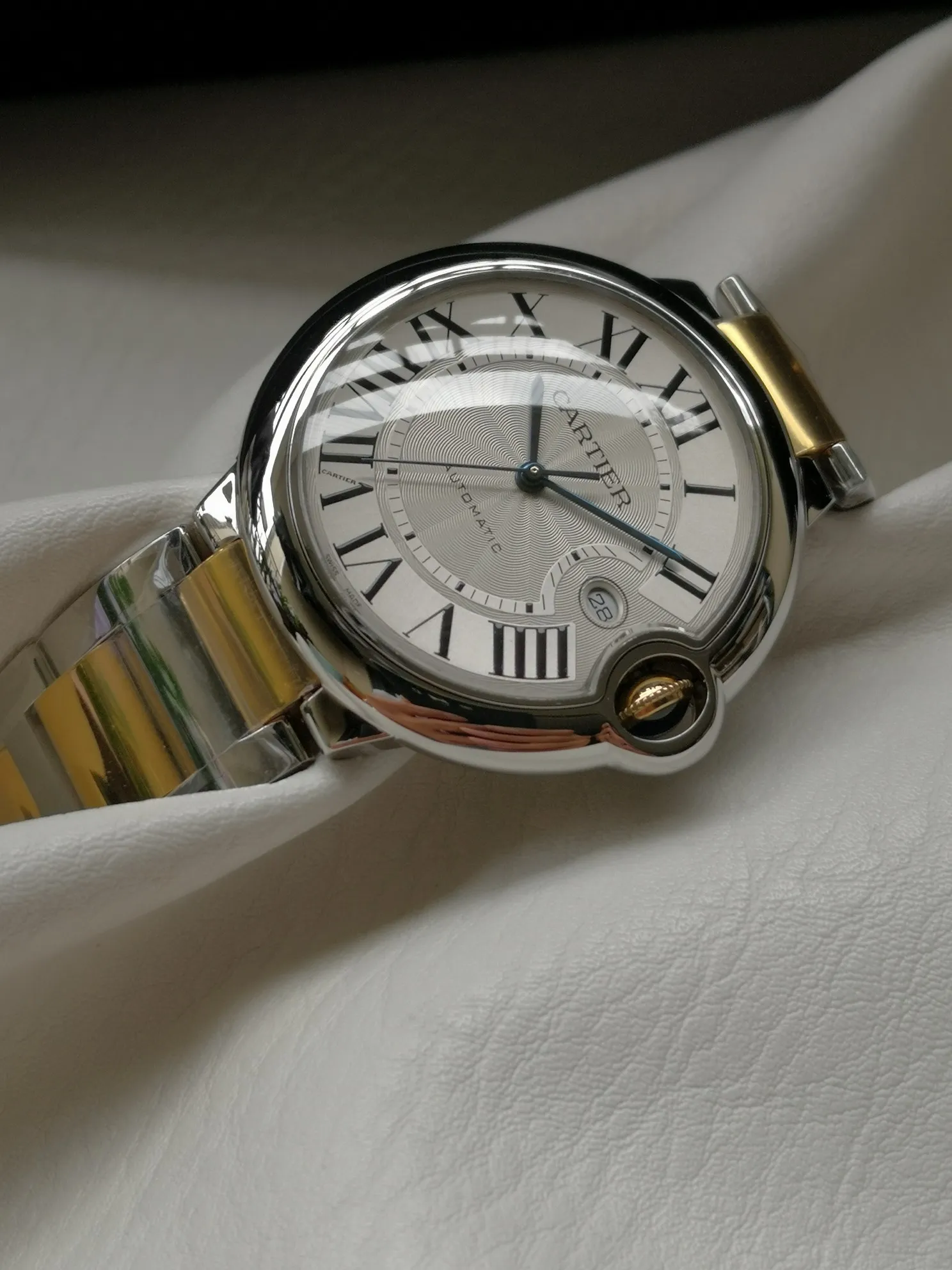 【High-end replica】💰1080! Top replica 💰Private chat! Cartier Blue Balloon series watch (guilloché dial, 2824-2 fully automatic machine, 42 mm), pays tribute to the retrograde, God bless the world! This picture was taken as a top-notch replica!