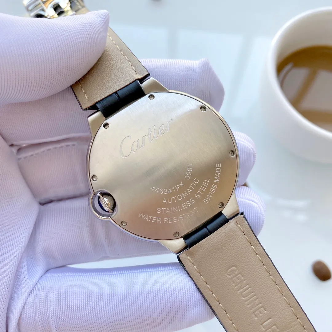 【Foreign Trade Import】💰1720! Cartier - [Rose] [Rose] Exclusive and original - blue balloon - ultra-clear mirror - classic design [actual photo] ⚠🎉Brand: Cartier (a noble and wise work) [Special design] 🔥Type: Exquisite men's watch (more excellent) 🔥Strap: genuine cowhide/316L stainless steel strap (more durable) 🔥Movement: Citizen mechanical movement (more stable) Japanese 8215 🔥Material: Mineral super strong mirror (more wear-resistant) Smart style, strong sense of thickness, special design, return with great reputation Size: 42mm in diameter, 12mm thick, smart launch! Welcome to reprint!