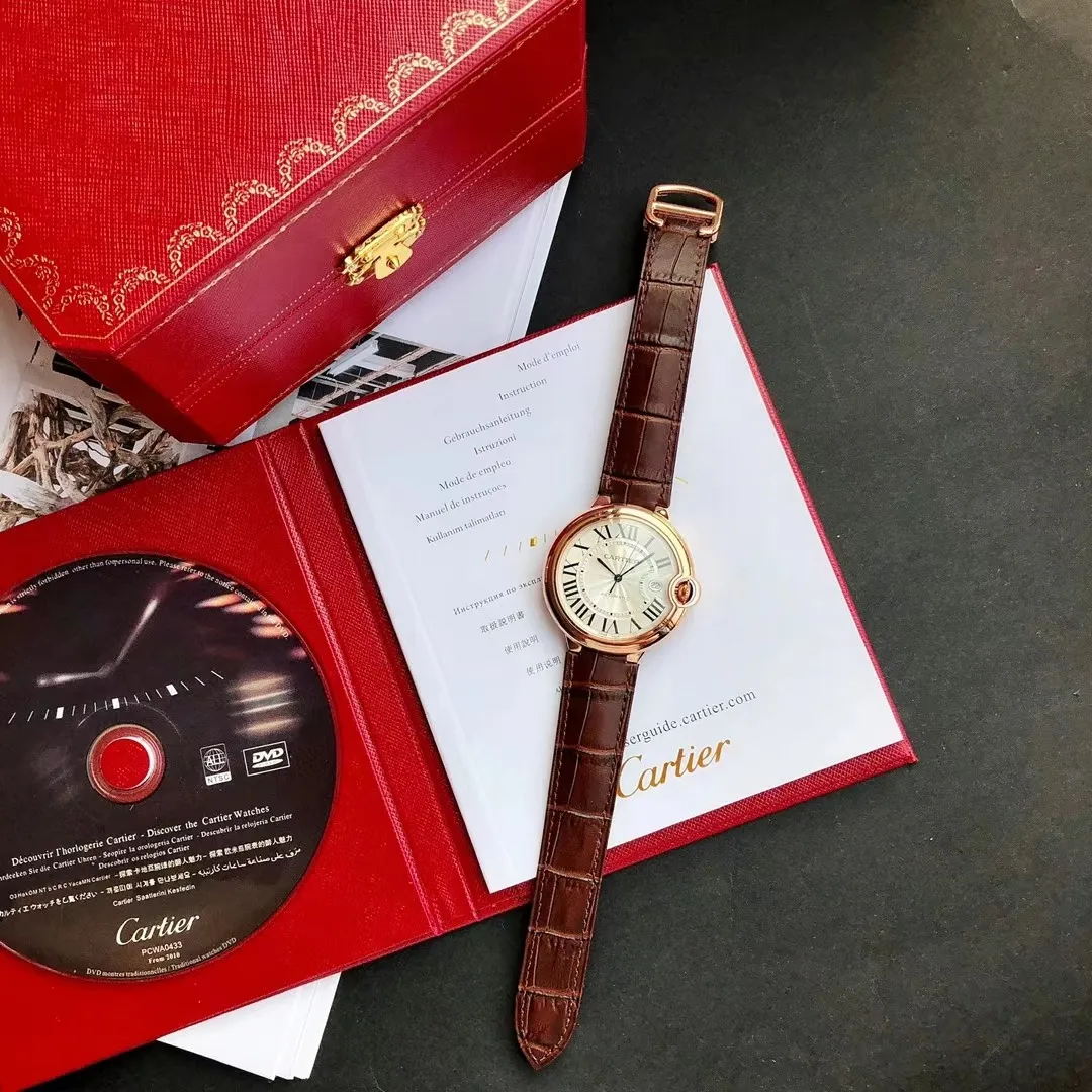 【High-end replica】💰1120! 【Customized all-in-one machine】💰1920! Cartier Blue Balloon [Cross-border peak, replica of the original version] GD quality control ingenuity creates a classic model - the Cartier Blue Balloon 42mm series is a one-to-one replica of the original version, sleek and elegant, showing nobility. [Case] ​​The case size is synchronized with the original 42/13mm 316L stainless steel case, which is extremely polished and shiny. The level of detail is no less than the original, perfectly embodying the unique charm of the original. [Movement] Equipped with the imported Citizen 9015 movement, the parameters are synchronized with the original ones, and can be simultaneously upgraded to the Swiss ETA machine. It has accurate travel time, delicate winding feel, and the time adjustment direction is synchronized with the original ones. [Strap] It is equipped with a first-layer cowhide strap imported from Italy and a top-grade 316L stainless steel strap to choose from. The steel belt is exquisitely polished ⚠️ Please look for the exclusive quality produced by GD