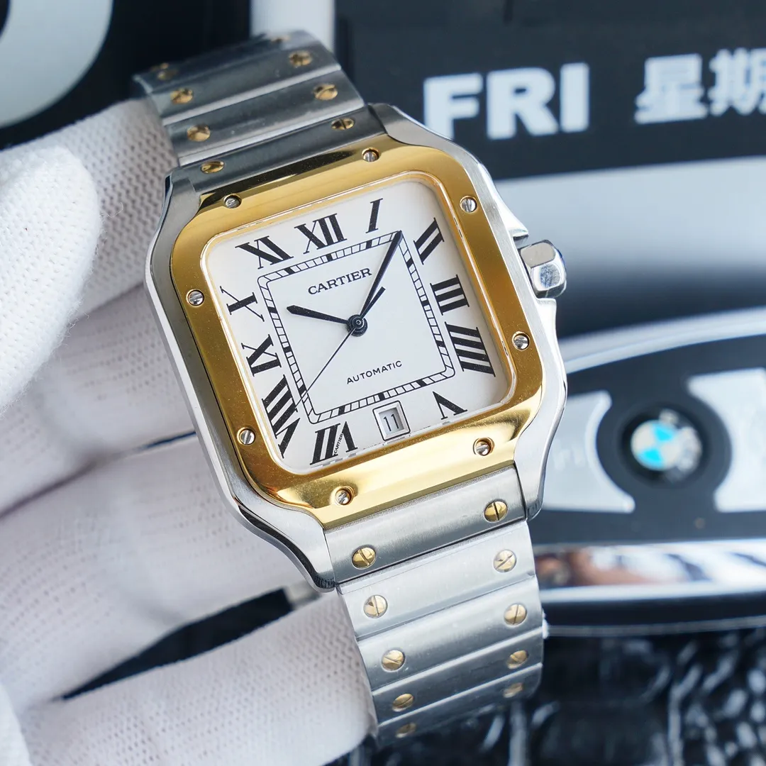 【High-end replica】💰1300! 【Customized all-in-one machine】💰1920! 【Top Replica】💰3700! Cartier's new Santos is a wonderful interpretation of the classic! Authentic mold opening, [Movement] adopts the Swiss 2824 self-winding movement, which is widely respected in the replica industry, with a diameter of 39.8×47.5×9.08, 316L stainless steel strap, sapphire mirror, 200 meters waterproof, top replica! A sincere work to create your own DNA. Welcome friends from all walks of life to taste it! Please look for the exclusive quality, this picture is a top replica real shot!