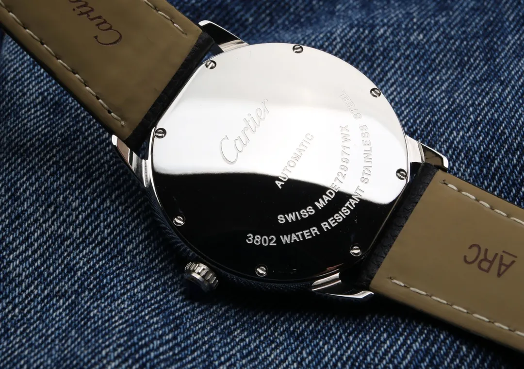 【High-end replica】💰1720! [Simple and elegant, luxurious Washington] The 2022 new popular Cartier London series men's watch is newly launched [Movement] Equipped with the new Japanese original Citizen 8215 mechanical movement, zero repair, good mouthfeel, accurate travel time, and good stability! [Case] ​​Made of 316 stainless steel, the CNC deeply processed handle is inlaid with the same white spinel as the genuine product. The Mohs hardness reaches nine levels, and it is equipped with a sapphire scratch-resistant mirror! The original version synchronizes the 42/11mm shell size [Strap] with original imported Italian crocodile leather pattern [Details] The three-pin model uses the same easy-to-use one-button ear-opening function as the original! This is a luxury and trendy darling, worthy of collection by men (focus on original and new machines) Don’t forget the original intention~, JH...!