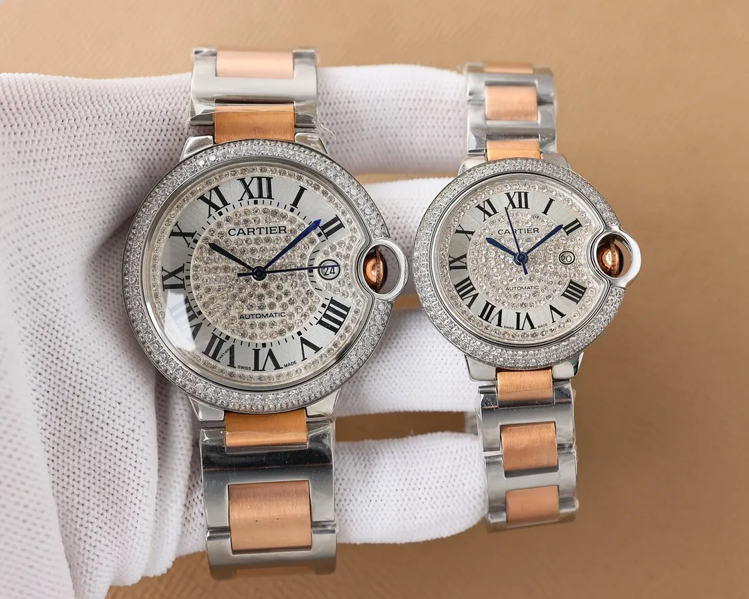 The classic Cartier basket balloon series is shipped with stars! 🎈Couple watch👫, can be equipped with steel belt, crocodile leather, etc., equipped with original imported fully automatic mechanical movement, (zero repair)...Swiss machine quality is 100% super waterproof, using 316 stainless steel case, sapphire mirror, PVC vacuum plating that does not fade💪beautiful gloss, high-end atmosphere, durable and comfortable! The diameter is 42mm for men and 33mm for women. Welcome to forward and order! [Love][Fist][Fist][Handshake][Handshake