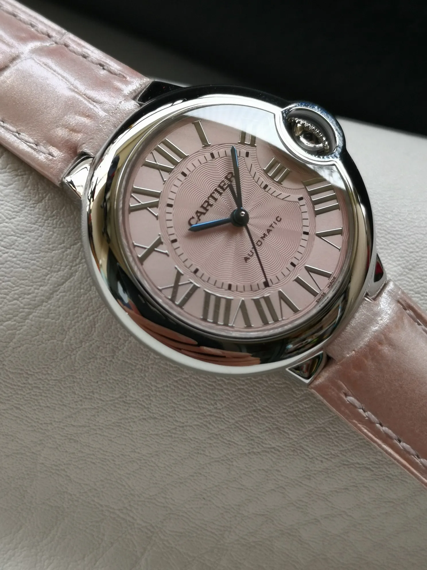 【Taiwan Factory】💰2160! 【Top replica】💰3500! Cartier Blue Balloon watch (guilloché dial, sword-shaped blue steel hands, automatic, 33mm)