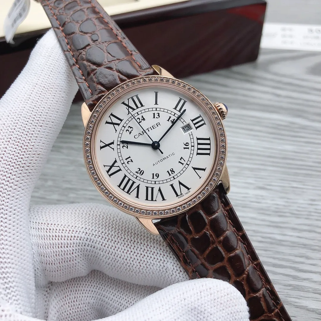 【Foreign trade import】💰3700! CARTIER Cartier 🎮London SOLO series men's model CARTIER W6701010 genuine mold opening, 9015 machine, with imported cowhide, 🎮sandblasting calendar, CNC deep processing handle inlaid with the same spinel gems as the genuine product, Mohs hardness reaches level nine. The buckle is original and the font is clear 🎮Sanjie exquisitely recommends men’s fine mechanical watches. Exquisite inheritance and real effects. SJ quality guarantee
