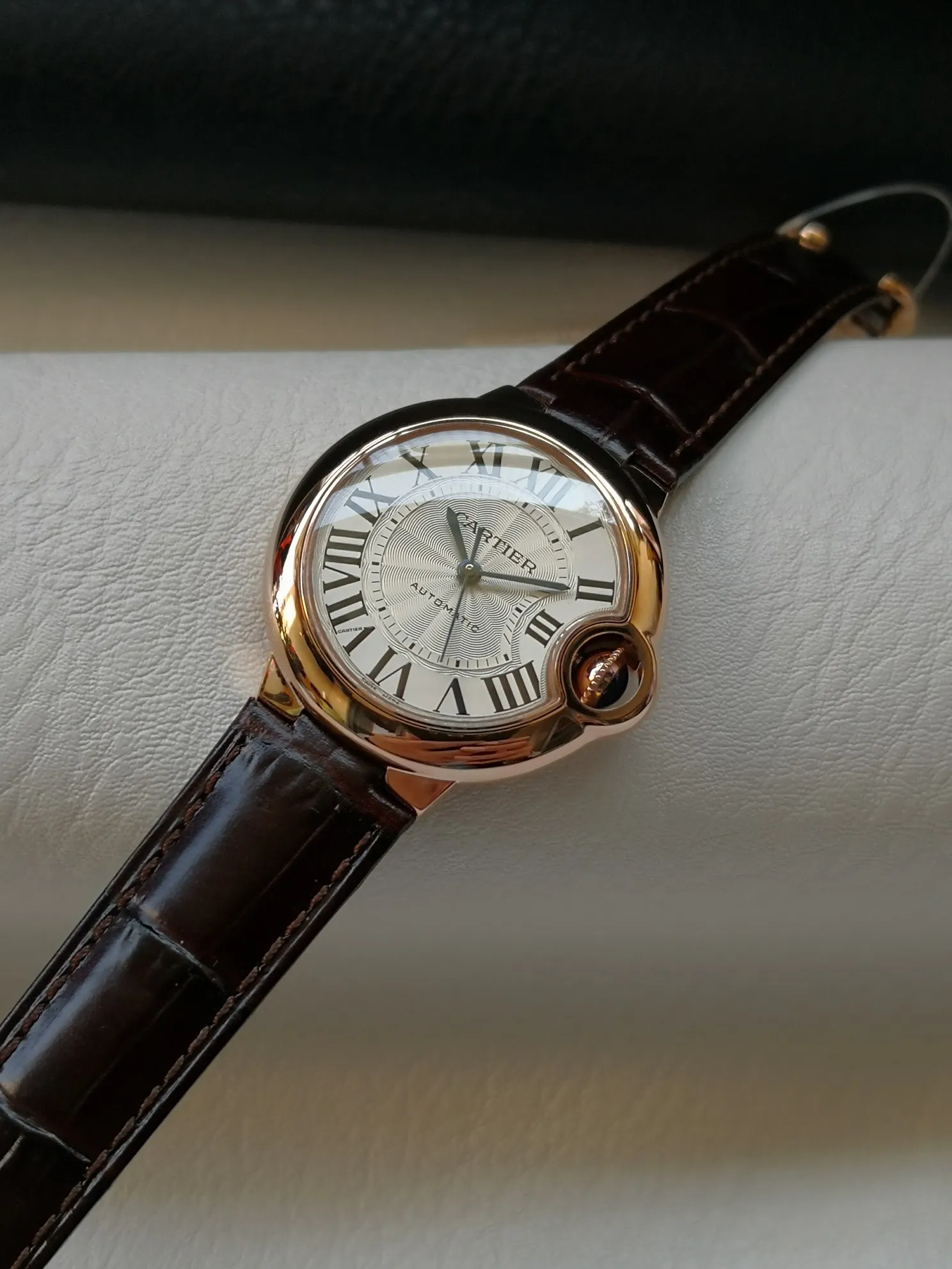 【Taiwan Factory】💰2160! 【Top replica】💰3500! Cartier Blue Balloon watch (guilloché dial, sword-shaped blue steel hands, automatic, 33mm)