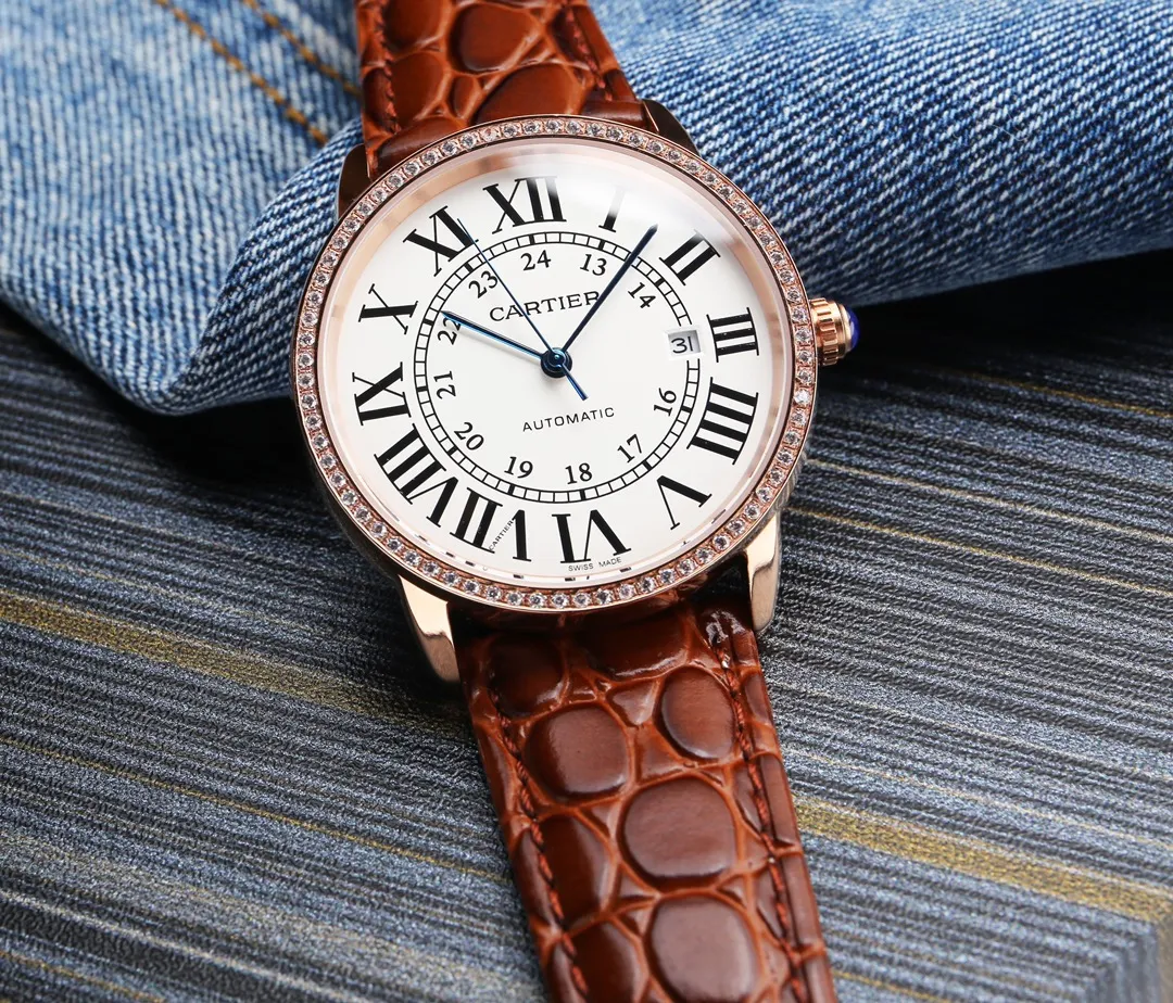 【High-end replica】💰1720! The 2022 new popular Cartier London series men's watch is newly launched [Movement] Equipped with a brand new Japanese original Citizen 8215 mechanical movement, zero repair, good reputation, accurate travel time, and good stability! [Case] ​​Made of 316 stainless steel, the CNC deeply processed handle is inlaid with the same white spinel as the genuine product. The Mohs hardness reaches nine levels, and it is equipped with a sapphire scratch-resistant mirror! The original version synchronizes the 42/11mm shell size [Strap] with original imported Italian crocodile leather pattern [Details] The three-pin model uses the same easy-to-use one-button ear-opening function as the original! This is a luxury and trendy darling, worthy of collection by men (focus on original and new machines) Don’t forget the original intention~, JH...!