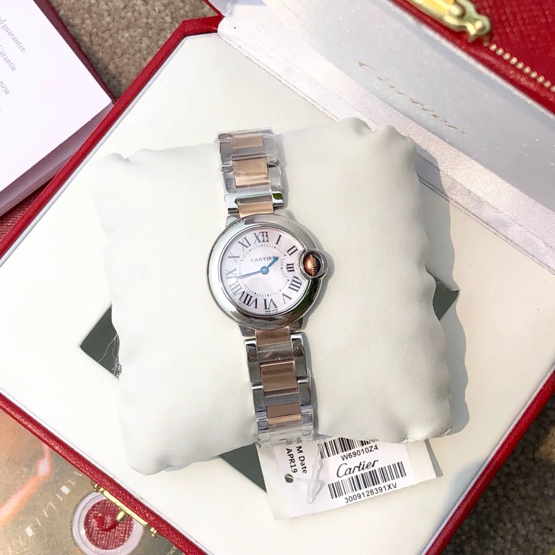【High-end replica】💰1720! Cartier Blue Balloon rose gold pink mother-of-pearl face 28mm arrives! Big news coming‼ ️Blue balloon through special channels! One of the hottest styles in the world! A classic that can carry the years and never go out of style! Exclusive channel! The rhythm of selling one piece and one piece less! The movement is a replica of the original quartz movement. You can't find this kind of stuff in the market at all. There is actually no need to buy a quartz watch from a specialist. There is no problem with the condition of this product in any store, and it comes with an 8-year warranty!