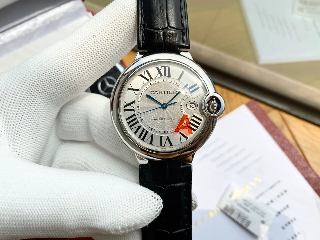 【High-end replica】💰1080! Top replica 💰Private chat! Cartier Blue Balloon series watch (guilloché dial, 2824-2 fully automatic machine, 42 mm), pays tribute to the retrograde, God bless the world! This picture was taken as a top-notch replica!
