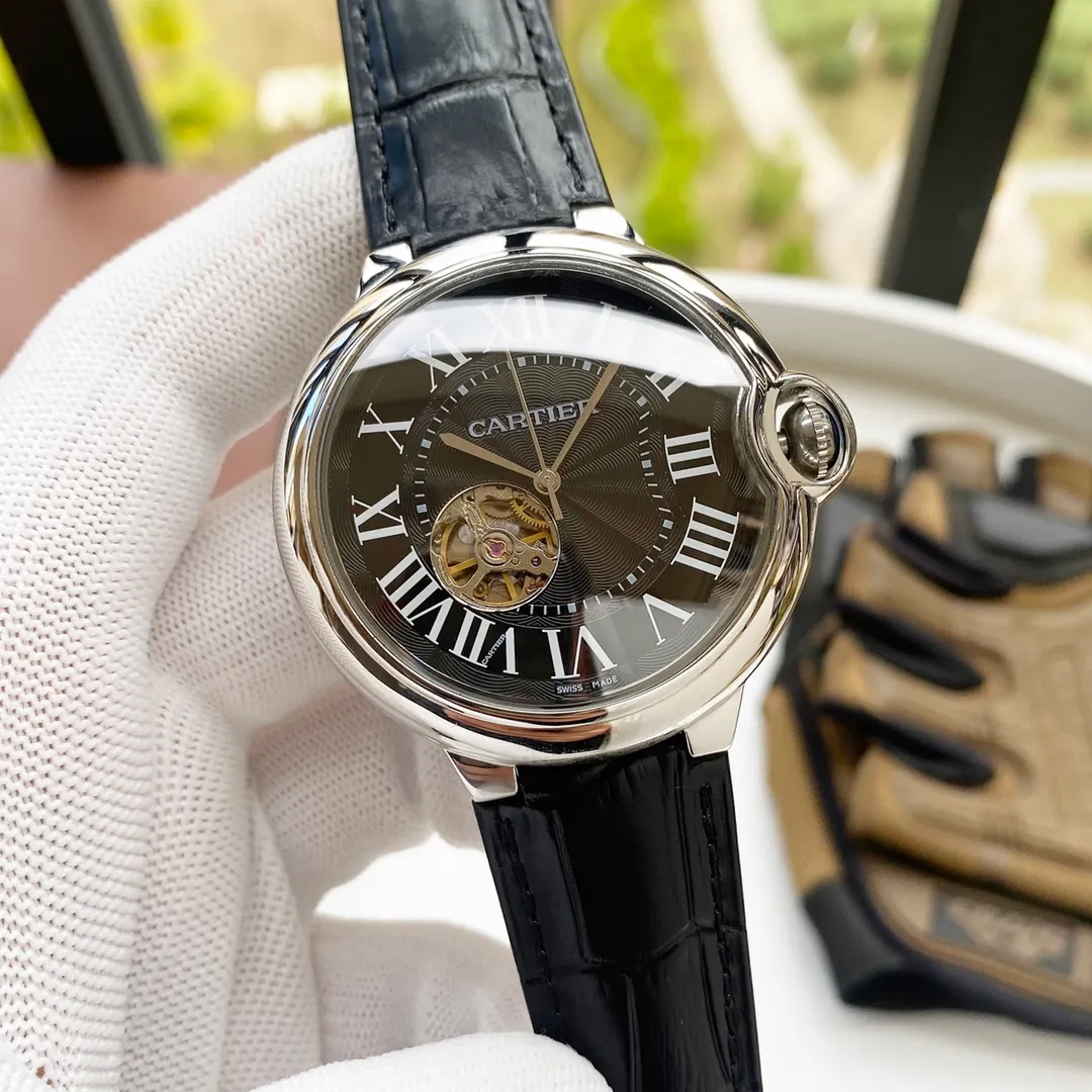 【High-end replica】💰1440! Cartier's premium men's watch features a striking three-hand design, superb craftsmanship, originality, nobility and gentlemanly style. Using fully automatic imported Citizen 8215 mechanical movement, top-grade 316 stainless steel case and strap, mineral super mirror, size 46*13