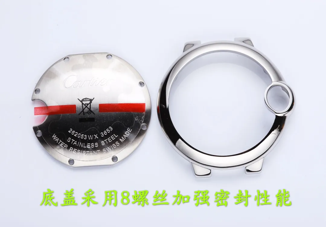 【Customized all-in-one machine】💰1720! 【Top replica】💰2800! Cartier Blue Balloon 262053xx3653 women's watch, size 33MM, exclusive source on the market, double-shaped sapphire crystal glass, high-definition sun pattern silver-plated panel, burnt steel blue needle quenched at 1600 degrees Celsius , the drum-shaped head gem is full of blue light, and no matter how beautiful a watch is, it will be in vain if the movement is not good. Cartier is a well-known hot commodity in the purchasing circle, especially the Cartier Blue Balloon. As one of the most popular watches in the watch circle, it has always maintained its standing position. But its long history still cannot conceal its edge. , durable and never outdated, exclusive supply, this model is truly perfect in every detail regardless of "appearance" or "inside"! The original design of the mechanical watch is rich in connotation, the favorite of beautiful girls. Taiwan factory v6 blue balloon. [Case] In order to pursue the original flawless luster, the mirror polished On the basis of light, ultrasonic polishing technology is added, instead of pressing with a mold. [Literal] The chrysanthemum pattern is super clear, the Roman printing ink has a three-dimensional effect, and the edges of the font are neat and have no burrs. [Hands] Use top-grade burnt steel blue hands with the best hardness. [The handle] is made of the same material as the original - synthetic spinel (which can be understood as blue sapphire crystal glass). The color and transparency are impeccable. After complicated grinding adjustments, the handle data is consistent with the original, and it has reached the universal interchange level. The handle will not lose blue after the upgrade. Gemstone. [Bottom cover] The screws on the upgraded bottom cover are smooth and smooth. The fonts on the bottom cover are deeper and the fonts are as bright as the original ones. [Watch strap] The buckle is tight and polished in place. The movement is made of TOP-grade polished Swiss 157 quartz movement. Focus is an attitude, produced by JH!