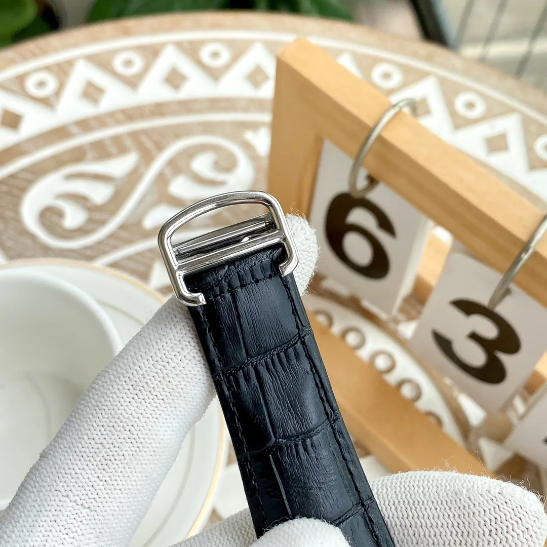 【High-end replica】💰1300! Cartier-Cartier ‼ ️Exquisite men's watch, noble and elegant, large three-hand design, gentlemanly style, excellent quality, hot selling all over the city. Using fully automatic imported Citizen 8215 mechanical movement, top-grade 316 stainless steel case, imported calfskin strap, sapphire mirror, size 40*10🔥Top-quality products are constantly produced🔥
