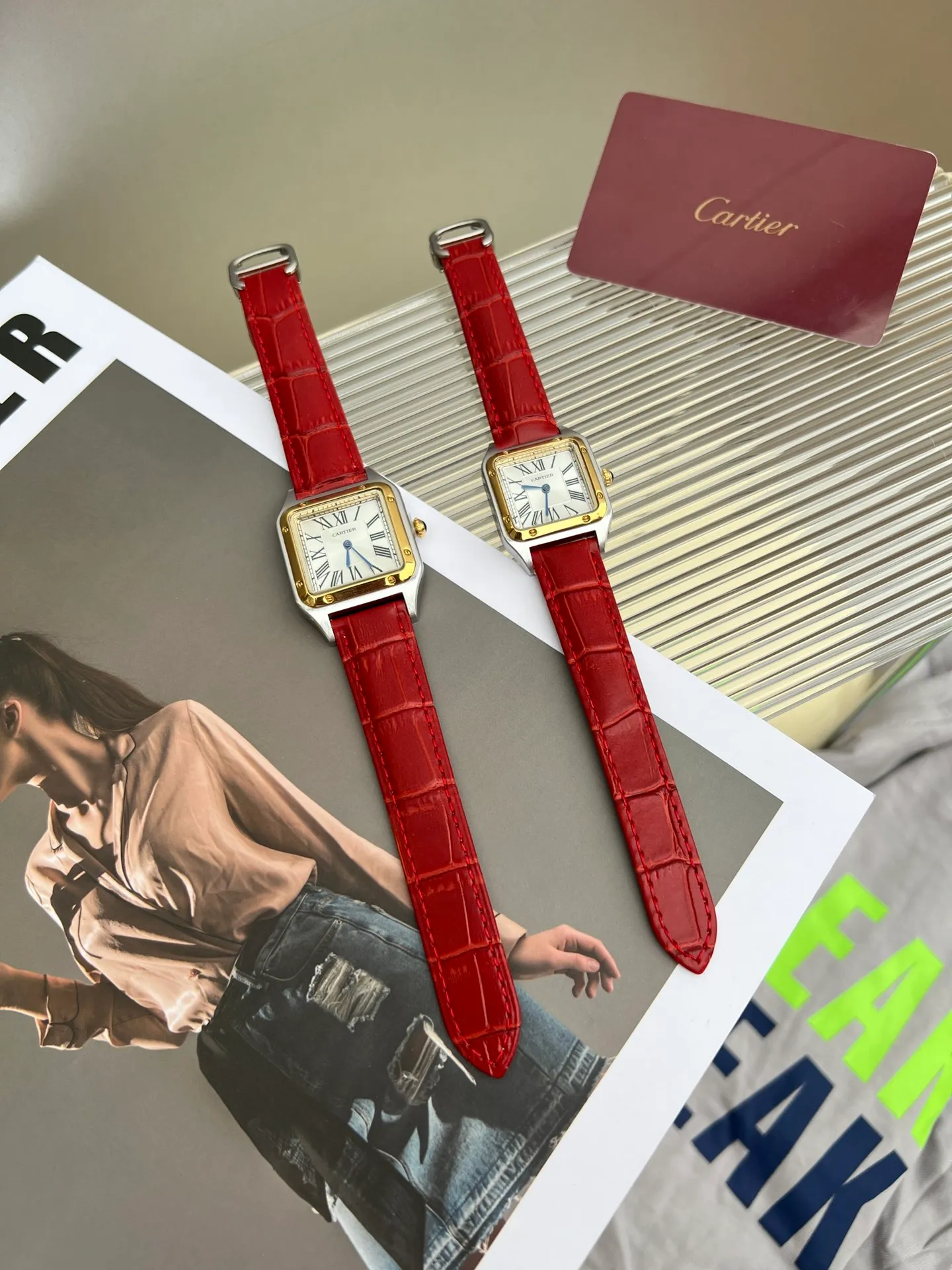 [High-end replica] 💰1040 each! Cartier Santos Couple 👫 Exclusively recommended Cartier, Santos, new ultra-thin dial, screw bottom cover, original buckle ~ Size: small size 38*27.5, large size 43.5*31.4~~