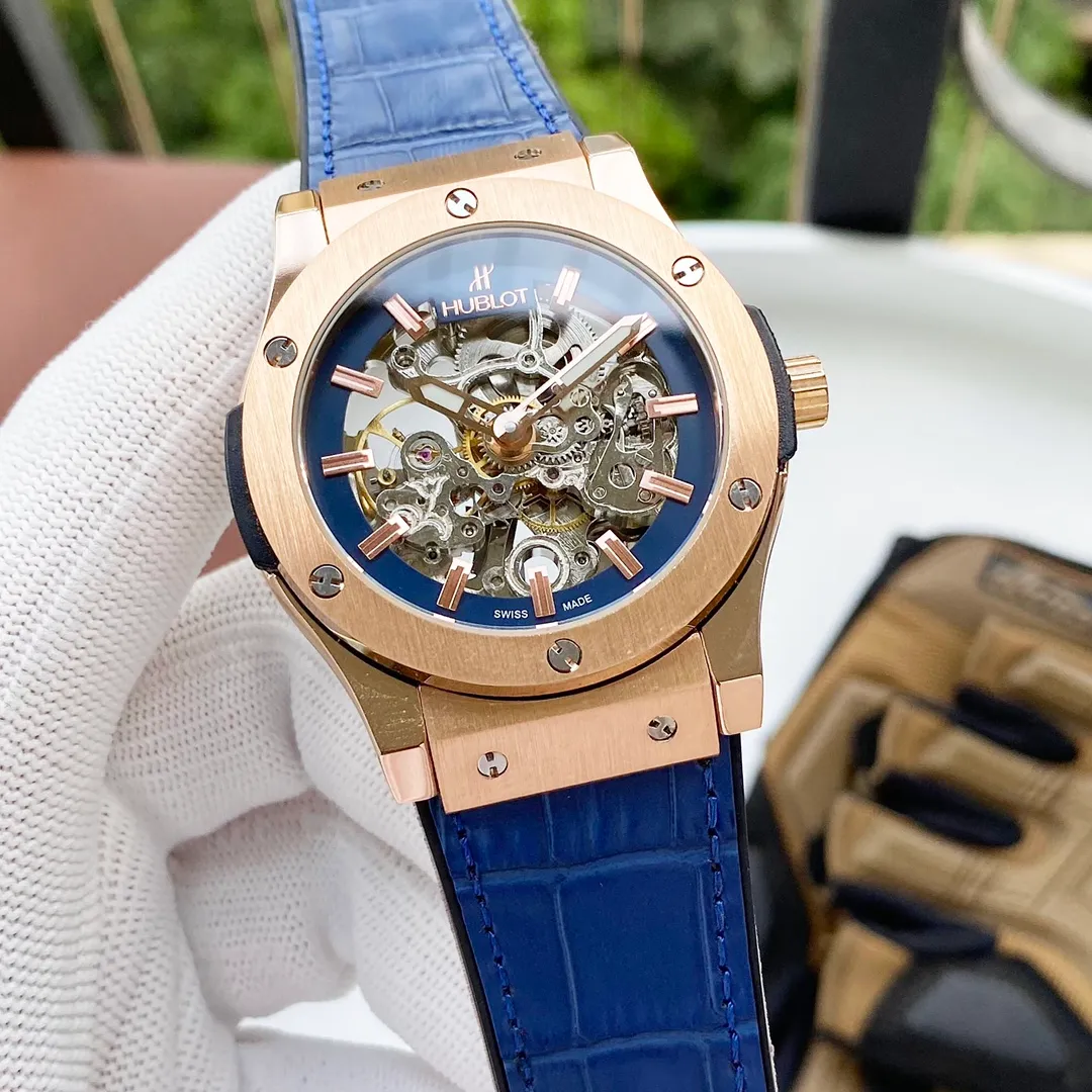 【Foreign Trade Import】💰1440! Hublot's premium men's watch has a two-needle hollow design, exquisite craftsmanship, originality, noble atmosphere, and gentlemanly style. Using fully automatic mechanical movement, top-grade 316 stainless steel case and strap, mineral super mirror, size 42*13