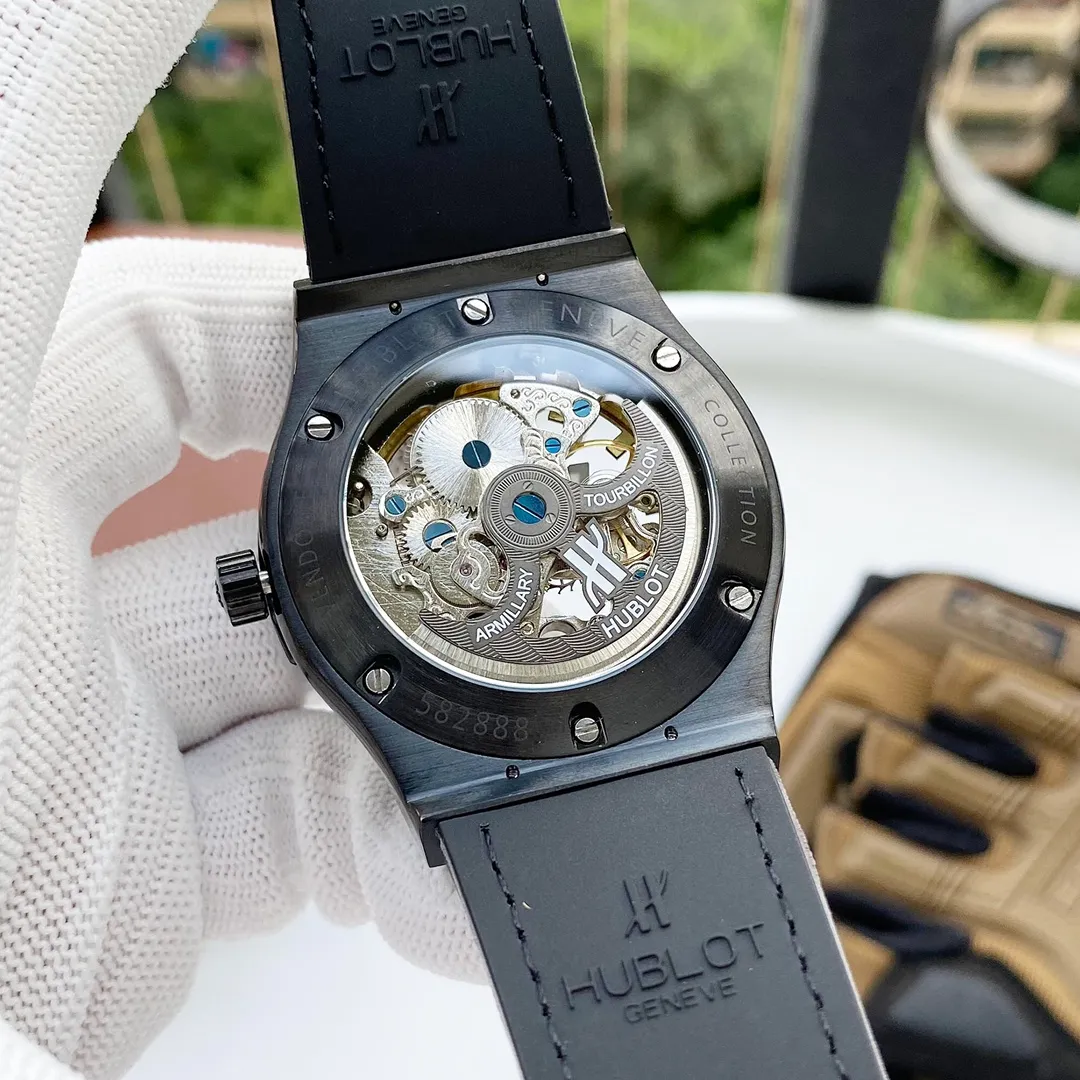 【Foreign Trade Import】💰1440! Hublot's premium men's watch has a two-needle hollow design, exquisite craftsmanship, originality, noble atmosphere, and gentlemanly style. Using fully automatic mechanical movement, top-grade 316 stainless steel case and strap, mineral super mirror, size 42*13