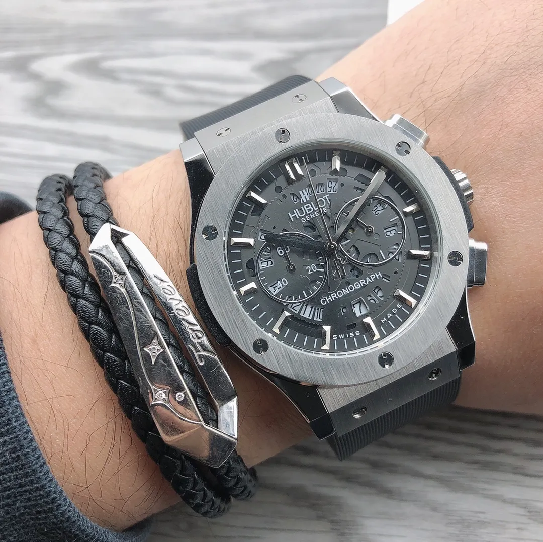 【High-end replica】💰1360! Hublot Hublot Classic Fusion 521.NX.0170.LR 🎮RP2 Imported multi-function five-hand chronograph and running seconds movement Equipped with natural rubber belt and original folding buckle 🎮316 stainless steel case Top coated blue light wear-resistant glass mirror Size 42*12mm Fashionable and domineering Born to be handsome 🎮Sanjie recommends men's multi-functional quartz men's watch for you Exquisite inheritance of real effects SJ quality assurance
