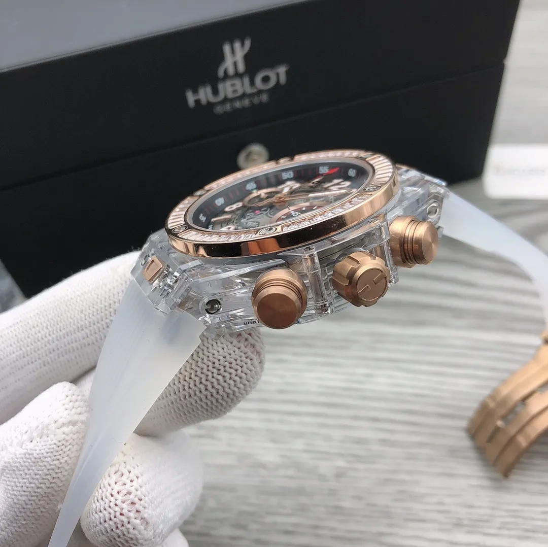 【Top Replica】💰Private chat! Hublot HUBLOT Hublot A42 watch is the best replica of the year - Hublot BIG BANG series 411.JX.4802.RT "fully transparent watch" [Excellent details] 1. Restore the hollow layout of the dragons and phoenixes behind the authentic dial, 2. Use the same acrylic plexiglass as the original for ultimate cloning - completing the impossible task. This material not only has high hardness, but also has excellent physical properties such as corrosion resistance and wear resistance. High-definition scratch-resistant sapphire 💎 glass [Movement function] The diameter of the watch is 45mm. The enhanced version of the chronograph 7750 movement is used to modify the original HUB.1242 core to achieve all functions consistent with formal wear. [Strive for excellence] Go all out, check every level, and try our best to restore every detail of the authentic product while ensuring a perfect "perspective sense". [Gift] Comes with a pair of natural rubber straps of the same style and different colors (can replace the original), the first "fully transparent masterpiece" in the replica industry