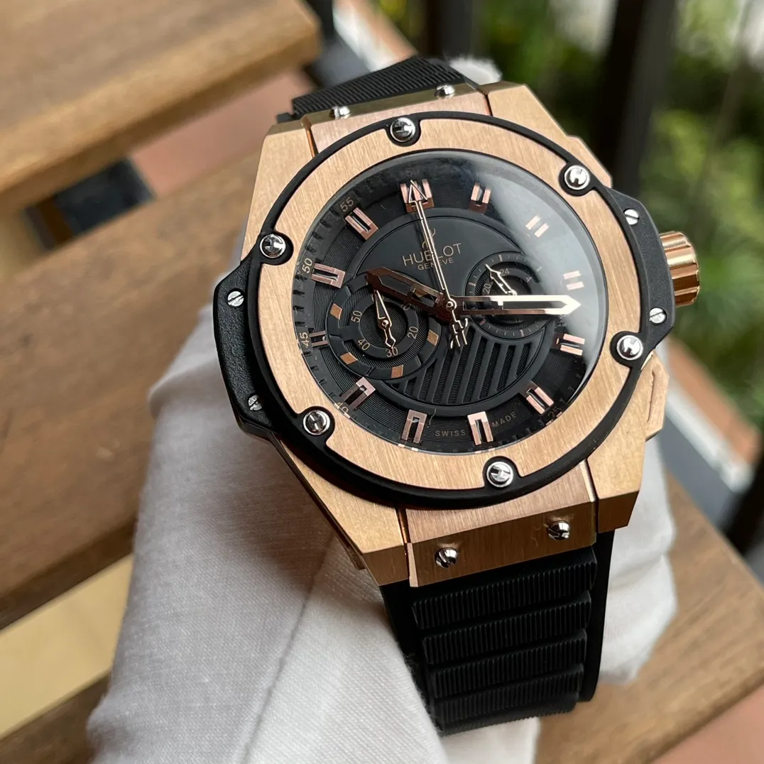 【Foreign trade import】💰1360! Hublot (Hengbao) [Series]: BIG BANG series [Strap]: Malaysian fragrant rubber strap [Movement]: VK quartz movement imported from Japan (zero error and zero repair) [Mirror]: Mineral-strengthened glass (higher definition) Elegant taste Vast and majestic Ingenuity A treasure for the wrist Size: 46mm in diameter and 12mm thick Hot on the market! Welcome to reprint!