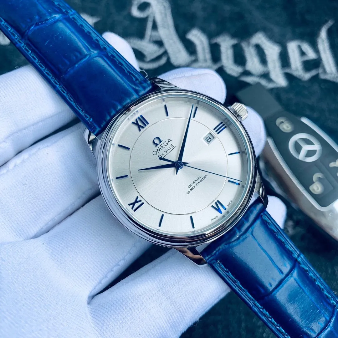 【High-end replica】💰960! Omega🥤🥤 🏍️Series: Classic Butterfly Series 🏍️Introduction: Official synchronization, simple and elegant, business style charm 🏍️Style: classic men's style, fashionable and versatile, three-dimensional logo 🏍️Material: top imported 316 stainless steel material 🏍️Literal: all literal scales and hands inherit the original craftsmanship 🏍️Mirror: sapphire mirror 🏍️Movement: Fully automatic imported Citizen 8215 mechanical movement (transparent/dense bottom) 🏍️Original size: diameter 39.5mm, thickness 10mm