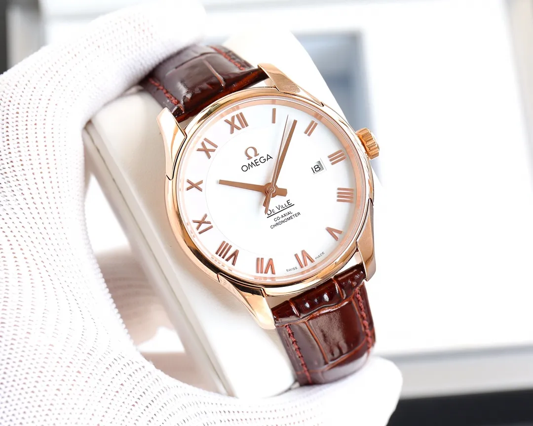【High-end replica】💰1240! 【Customized all-in-one machine】💰1760! Omega De Ville series men's mechanical watch, a new upgraded version will arrive in 2023. The modified quality is exclusively customized with a special design of the 8500 movement splint. [Movement] Re-engraved and restored 8500 coaxial movement, with a see-through bottom showing the movement at a glance, perfectly presented. [Case] 316L stainless steel case, made with exclusive CNC technology, with arched wear-resistant super strong glass, clear text lines and well-proportioned checkering. Three degrees waterproof, watch diameter 41/11mm [Watch chain] Italian imported cowhide leather strap with original folding clasp or 316 stainless steel original clasp optional. The exclusive quality code is 83145368.