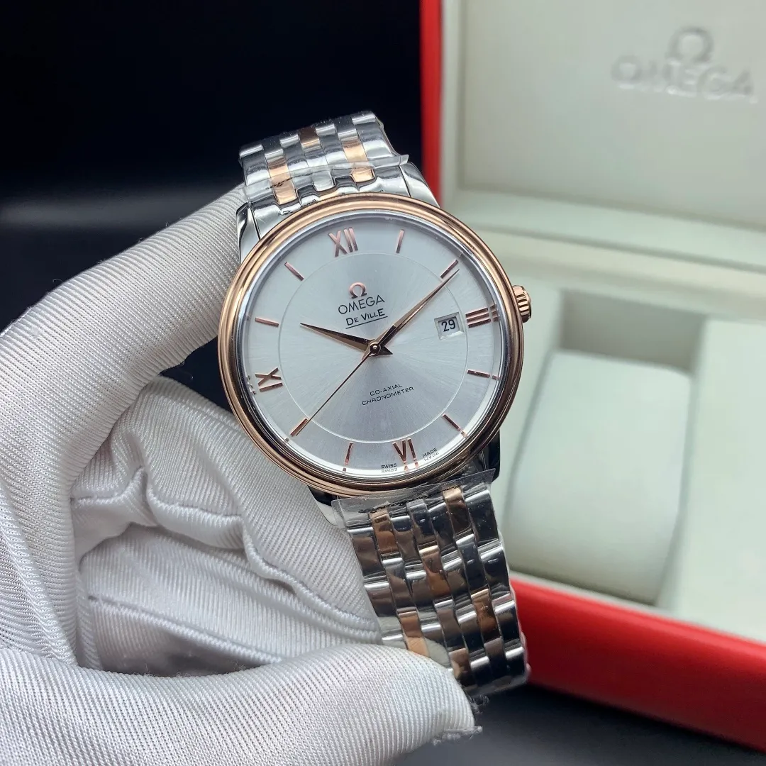 【High-end replica】💰1160! 【Customized all-in-one machine】💰1640! Omega's new arrival🔥🔥As a star hot-selling product✨✨basic model, the Diefei series⌚️⌚️ is favored by consumers with its classic and elegant design, and it is also the first choice for business! Reasons for recommendation: [Design]: This is the basic model of the Diefei series. It has an all-stainless steel case with the same brushed dial. The three hands are matched with the classic design of the 3⃣️ dot calendar window. The bottom cover is also engraved with the "God of Time" (a super primitive god from ancient Greek mythology, interpreting Omega's unique romantic meaning of time). A variety of dial elements are optional, and the steel skin is perfectly replaced. The simple atmosphere is suitable for different occasions, and the overall style is more youthful and energetic! [Configuration]: It adopts the imported Citizen 8215🇯🇵/9015 all-in-one movement, which has zero faults and more accurate travel time. The sapphire glass mirror is scratch-resistant and wear-resistant, the crown is polished to a perfect arc, and the brand logo "Ω" is clearly visible. [Size]: 39.5mmx11mm The overall appearance is elegant and gorgeous. Its style is suitable for formal wear, simplicity, fashion, literature and art, leisure, etc. It is the best choice for daily commuting and business negotiations! Welcome to order, make sure the quality🥂Worry-free after-sales🌹🌹