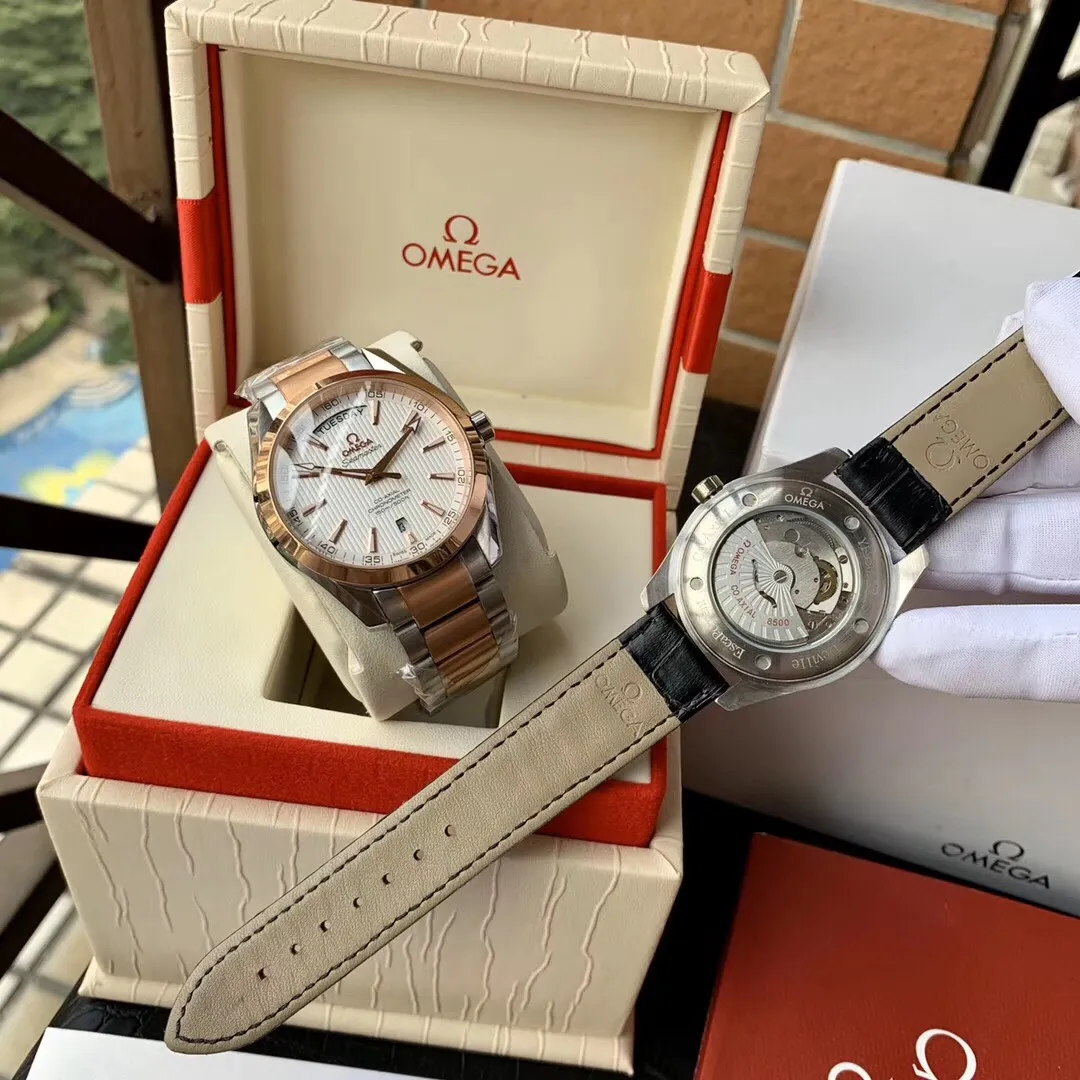 【Foreign trade import】💰1120! OMEGA-OMEGA‼ ️The classic timepiece of the Seamaster series🌹🌹🌹 has a tough appearance, and every detail celebrates the legend of the ocean. The dial design is unique and eye-catching. It adopts a gray dial decorated with "teak concept" vertical texture. The calendar window at 3 o'clock and the day display in the window at 6 o'clock use a trapezoid-like shape. Creativity can be seen in the details. The wear-resistant sapphire mirror provides comprehensive protection for this unique dial. Built-in fully automatic mechanical movement 🔥 Top-quality products are constantly produced 🔥