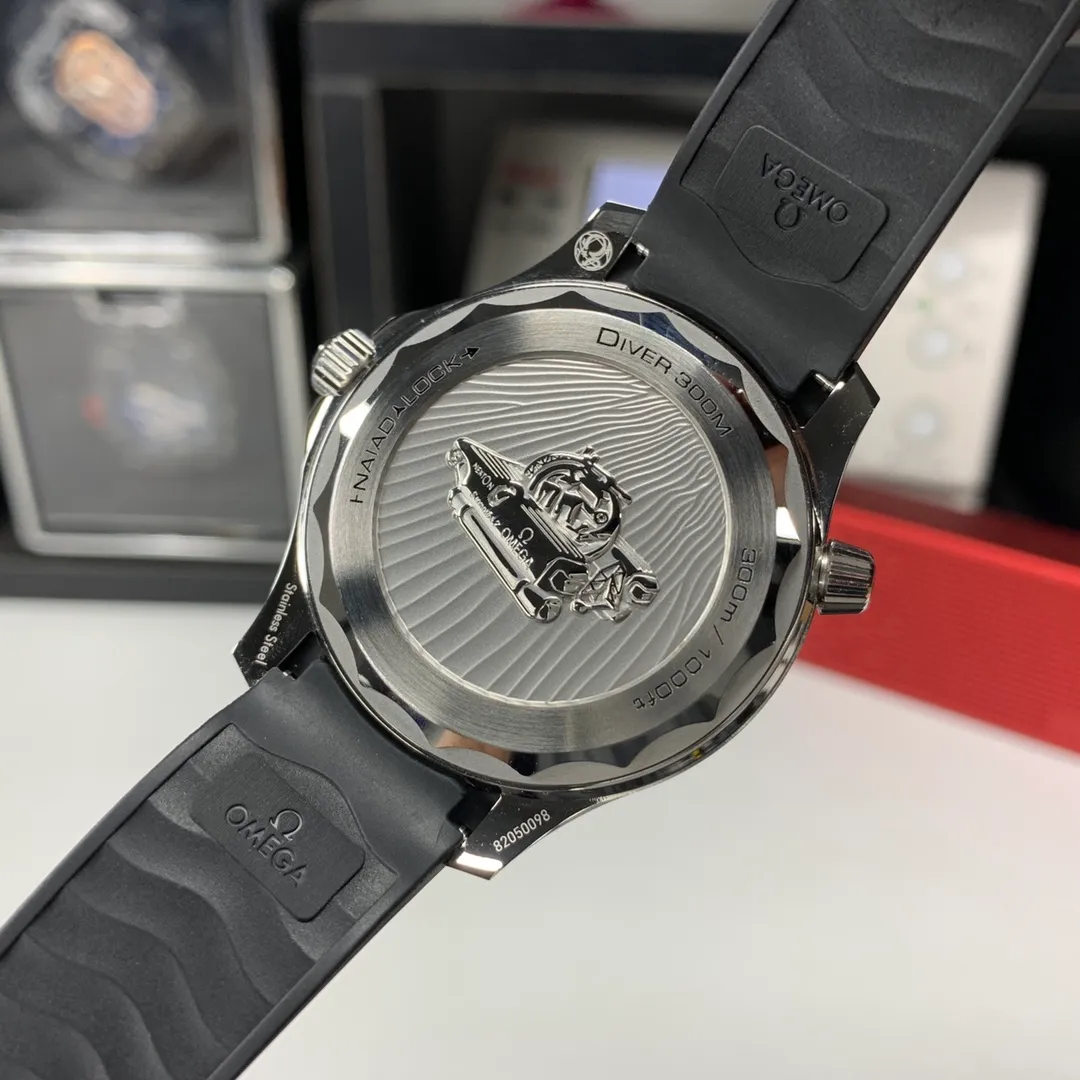 【High-end replica】💰1240! 【Customized all-in-one machine】💰1920! 【Top Replica】💰3700! OMEGA Seamaster Diver 300M 210.32.42.20.01.002 watch (Nekton version) is equipped with a customized version of Cal.8806 automatic mechanical movement and sapphire mirror. The actual picture is a top-level replica!