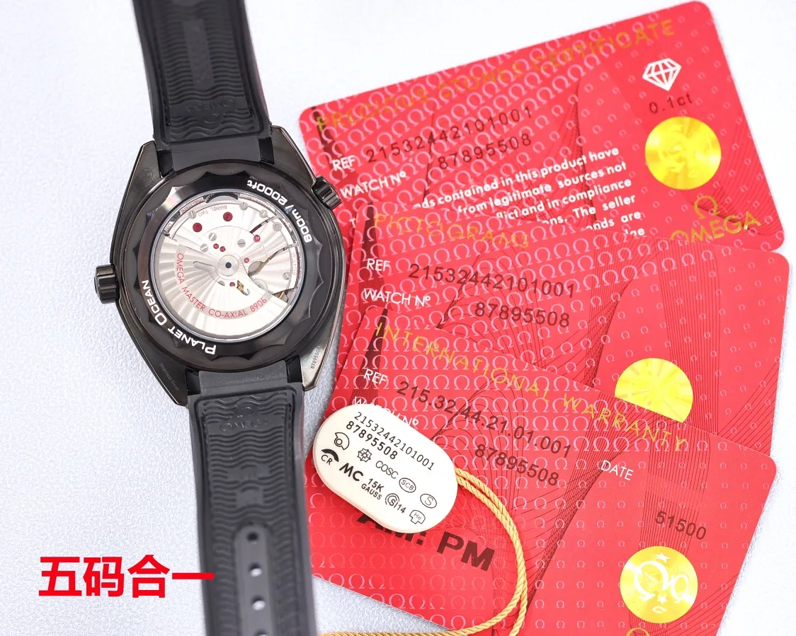 【Top replica】💰3300! Omega Planet Ocean 600 meters, the entire series of deep-sea black watches once again reach the top! Five codes in one, warranty card, diamond card, observatory certification card, hang tag, etc. Exclusive number 87895505, exclusive quality, exclusive packaging. In 2021, the official website strongly recommends the exclusive quality of the Seamaster series 600-meter diving watch [Model] 215.32.44.21.01.001 [Movement] Equipped with 8900/8906 automatic mechanical movement, original see-through design, revised movement, accurate running time, strong practicality, 100% waterproof [Glass] With arched wear-resistant glass, table diameter 45.5mm, thickness 15.5mm [Case] Made of 316L stainless steel, post-processed and polished, equipped with the only original ceramic ring in its class with an original one-way rotating timing ring. [Watch strap] Belt/tape/steel strap, buckle steel strap 316L fine steel brushed and polished, Italian imported cowhide with imported frog glue, steel strap with same-class original Omega stretch buckle, fine-adjustable buckle, same-class value, please certify the exclusive details, the exclusive quality code is 87895505 Authentic copy-Reprint🔥Top product, high quality products constantly🔥