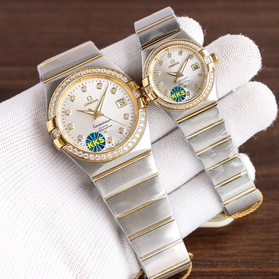 [Customized all-in-one machine] 💰1920 each! Omega's new upgraded version will arrive in 2022. The revised quality is exclusively customized. The 8500 movement is specially designed. The real-shot classic style is eternal. Omega Omega couple watch, double eagle constellation series. The men's model is equipped with imported 8215 movement machinery (zero repair). The female model is equipped with imported Seiko NH05 movement machinery (zero repair)...Swiss quality 100% super waterproof luminous sapphire glass back design, size male 38mmx10.5, Female 27mmx10.5, three-level waterproof, you can swim with confidence 🏊 The appearance is the same as the inside, unique! Create market-friendly prices! Welcome to forward and order! Please certify the exclusive KKS details. The KKS exclusive quality code is 80456374. Welcome to compare the quality.