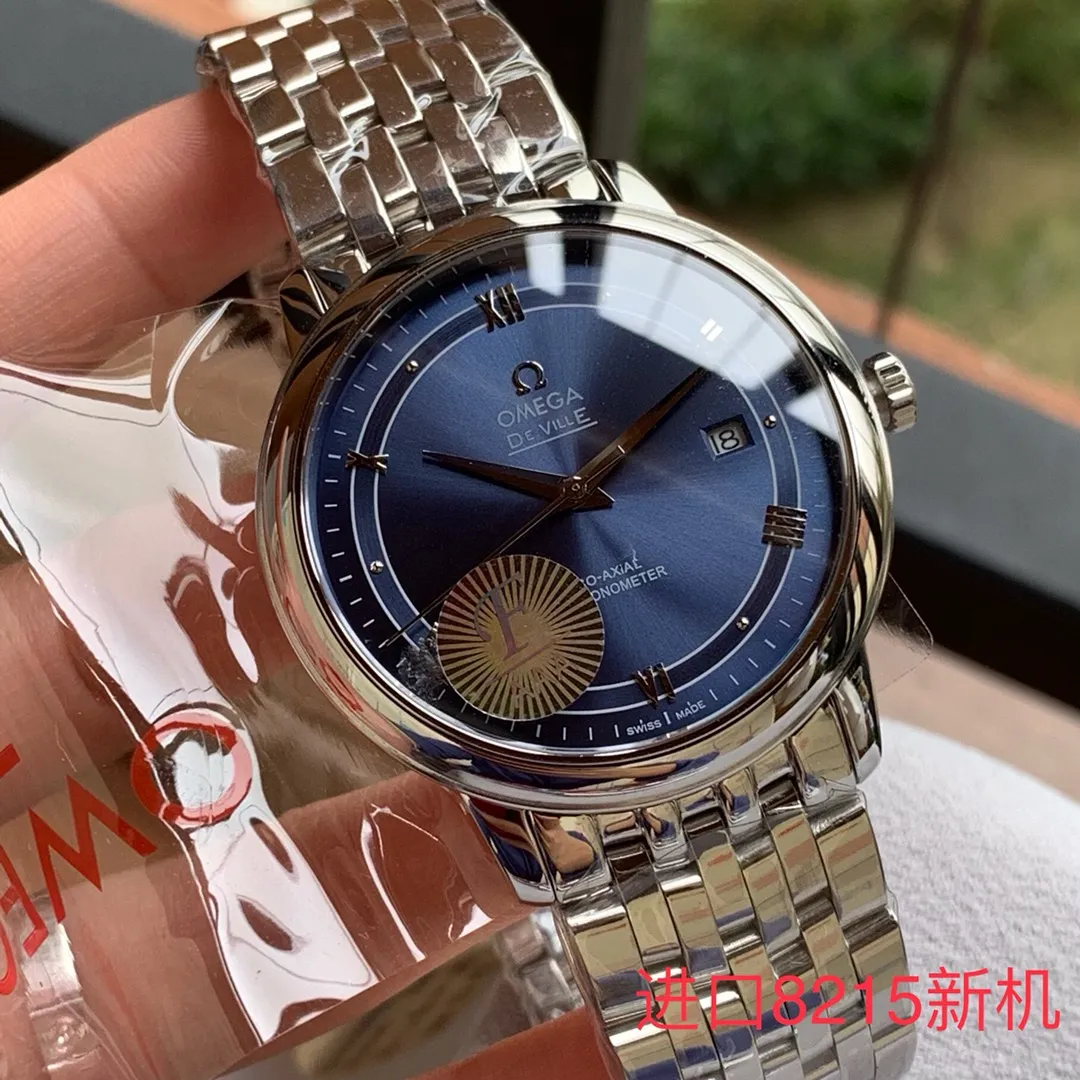 【High-end replica】💰960! 【Top replica】💰1840! Omega Die Flying Series Movement: Purely imported Citizen 8215 new machine from Japan Case material: 316L stainless steel CNC engraving Ultra-precision Waterproof depth 100 meters🏊‍♀️🏊🏊 Literal: The latest version of the De Ville orbit dial, the pins are butt welded and inlaid with the same process as genuine products (the first in the industry) Diameter: 39.5*9.7mm (the only one on the market that is consistent with the genuine products) Product grade: Super A Glass: Imported sapphire glass (0 difference in exposure and transparency compared to the original) Belt: Genuine American alligator leather strap (black/brown): 316L steel professionally polished by top masters/gloss/roundness/comfort/same quality as genuine Buttons: Original easy-to-tie pin buckle Bottom cover: Brushed process ➕The fineness of the embossed LOGO can be magnified and refined.