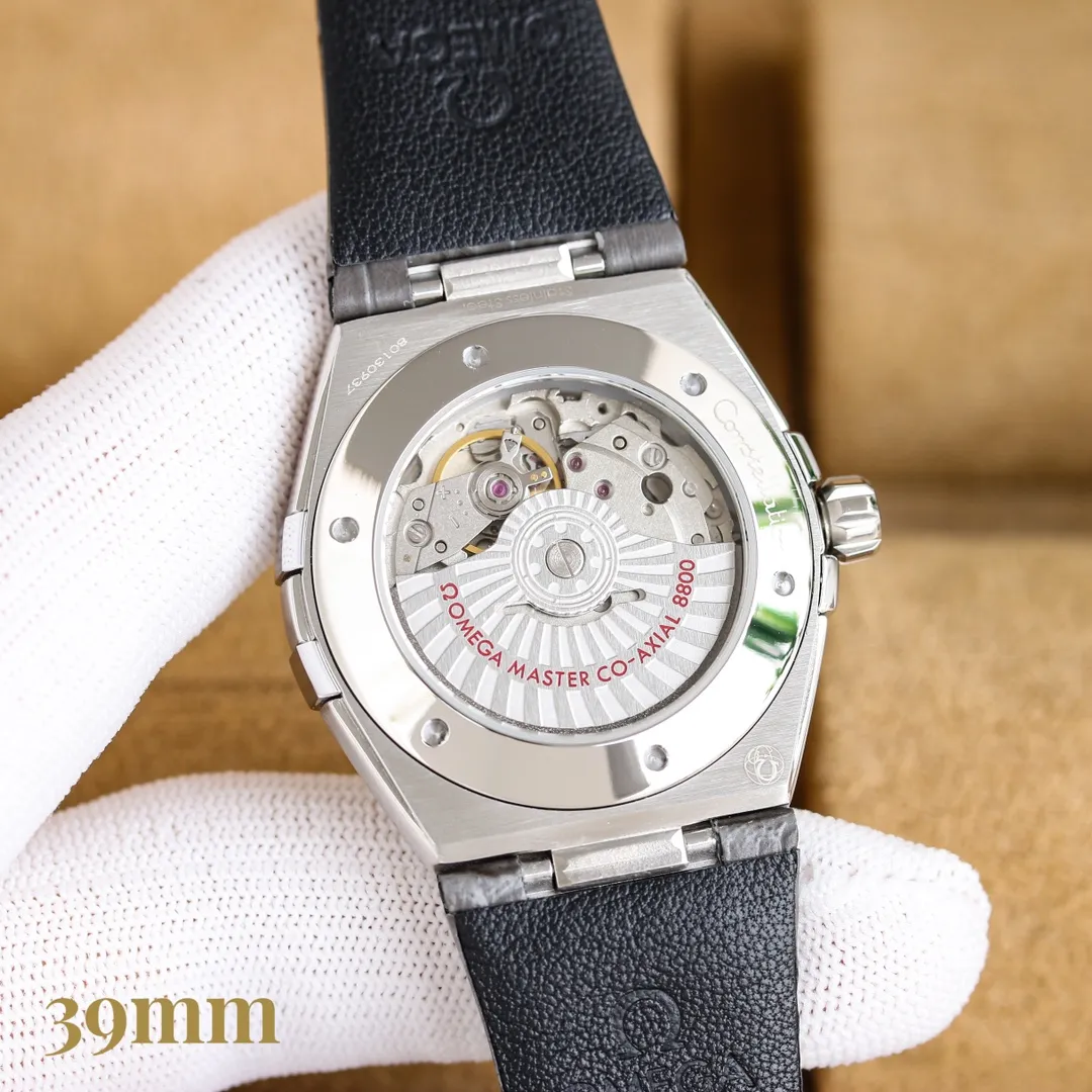【Customized all-in-one machine】💰1720! Omega fifth generation constellation series! Brand new original size 39MM watch! Fully automatic imported Citizen mechanical movement, a hot-selling item in 2024‼ ️ [Movement] The original imported 9015 all-in-one movement, the see-through bottom movement can be seen at a glance, perfectly presented [Case] ​​316L stainless steel case, made by exclusive CNC technology, with arched double-dived sapphire mirror, clear text lines and well-proportioned checkered pattern, three-degree waterproof, watch diameter 39/11mm [Bracelet] Imported rubber tape from Italy with original folding clasp, please pay attention to the details