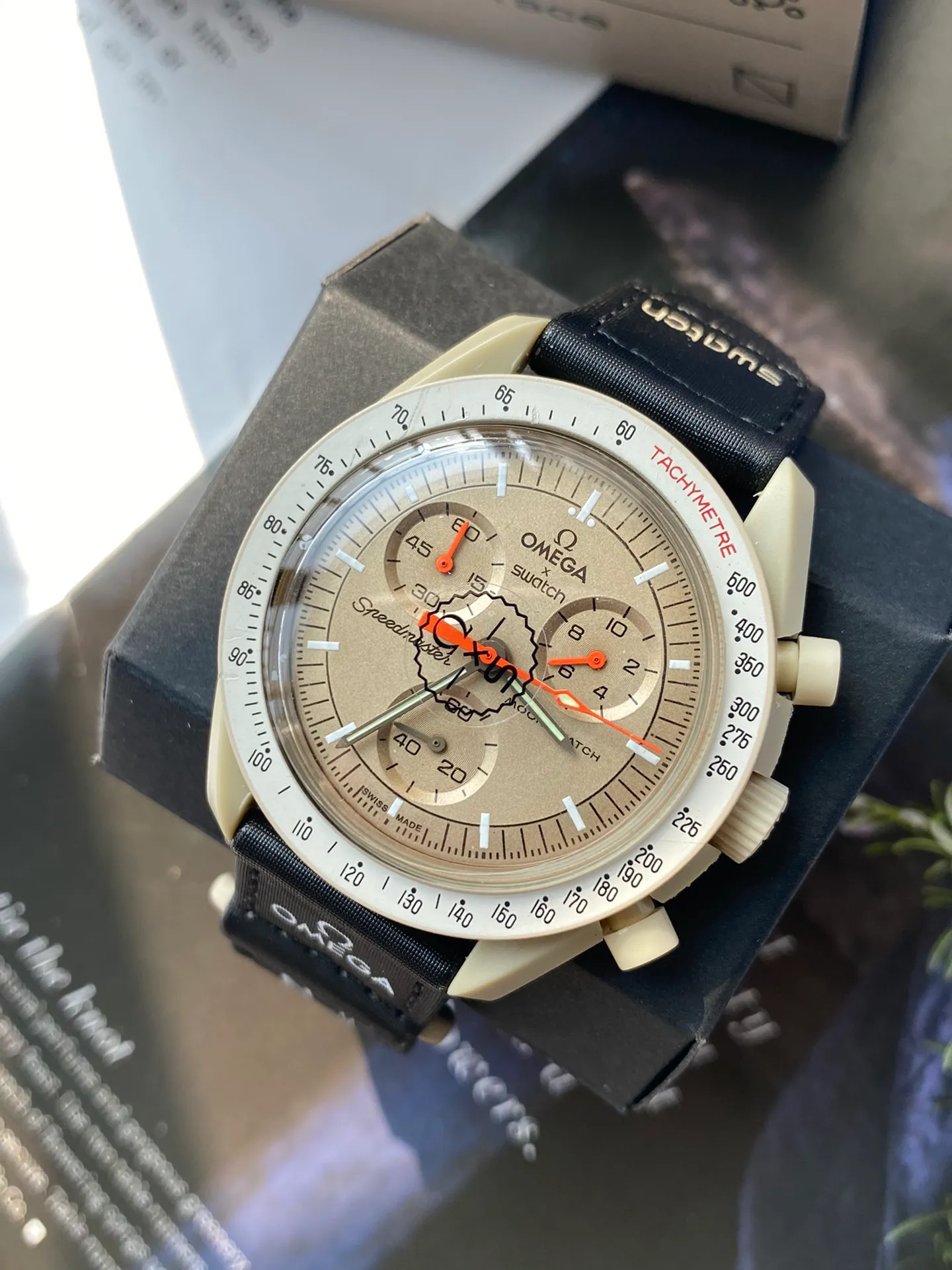 [Original order quality] 💰700! 【Purchasing quality】💰960! It’s hard to find a watch in the world❗️❗️❗️Omega x Swatch co-branded watch is here! ! !  A total of 11 models 🔵 respectively represent the sun, Mercury, Venus, Earth, Mars, Jupiter, Saturn, Uranus, Neptune, Moon, and Pluto in the solar system. Internally equipped is Swatch’s quartz chronograph movement. Interestingly, the battery cover of each watch is printed with a photo of the planet represented by the watch. The photo is said to be provided by NASA.