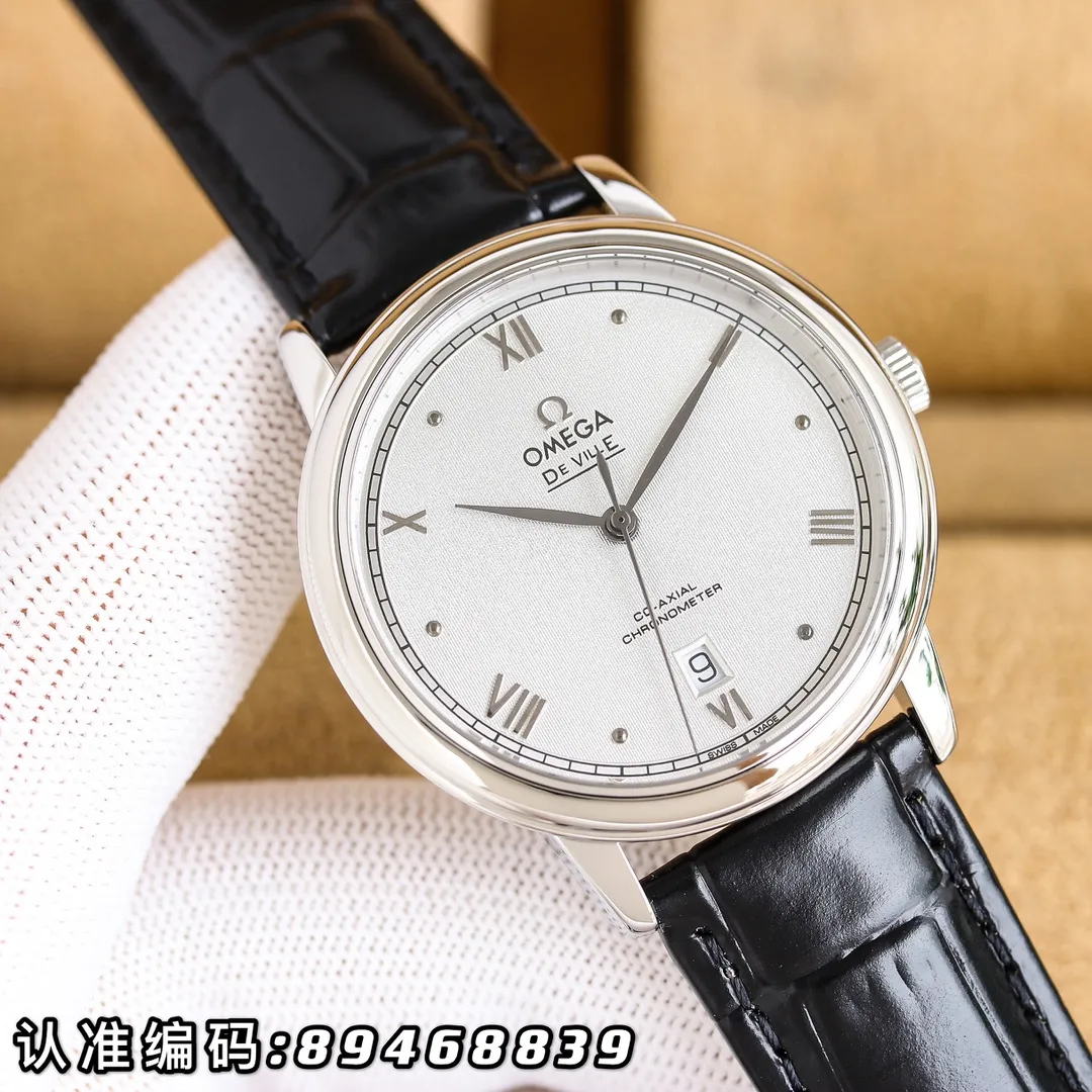 【Customized all-in-one machine】💰1720! Omega-De Ville Series-Men's Watch! Genuine mold opening from V Factory in Taiwan, 👏The lettering is consistent with the original product and the sun pattern is used, and the curved glass is upgraded to high-definition arched double sapphire glass (clearer display, anti-scratch) 👏The back of the steel belt is also synchronized with the original laser product batch number! It took 9 months to make many corrections and upgrades to create a 1:1 shell model, striving for perfection! Diameter 39.5mm. 👏! The style adopts the original imported 9015 All-in-One® movement, which vibrates 28,800 times per hour, and has zero repair quality. ✅The style is matched with Italian cowhide to make the wrist more fit and comfortable. 🗣The strap body/buckle is engraved with the classic "OMEGA" logo, which is generous and classy. Real shot🔰Please pay attention to the details!