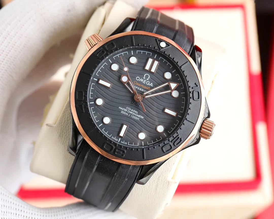 Brand: Omega Top Replica Seamaster 300 Meters Type: Men's Watch [Strong] Case: Top 316 Stainless Steel (High Quality Workmanship) Strap: Natural Rubber Movement: Brand New Original Citizen 8215 Movement (Stable Travel Time and Zero Repair) Glass: Advanced Strengthened Coated Mirror Size: Diameter 41mm