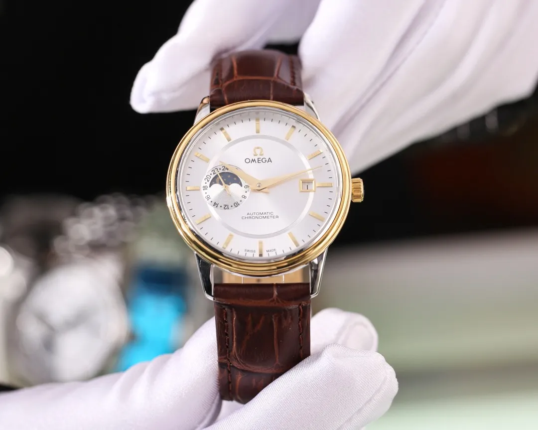 【Foreign trade import】💰1180! Omega (excellent and wise work) simple design 🔥Type: Exquisite men's watch (more excellent) Best design 🔥Strap: Genuine leather strap (more comfortable) for real men to wear 🔥Movement: super top mechanical movement (more stable) 🔥Material: mineral super strong mirror (more wear-resistant) Smart style, strong sense of thickness, special design, return with honor Size: diameter 41mm, thickness 12mm Smart launch! Welcome to reprint!
