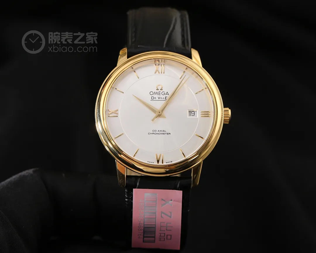 【Foreign trade import】💰2400! Omega (top quality, outstanding debut) 🎉🎉 [Type]: Boutique men's watch (top) exquisite quality [Strap]: Genuine leather & 316L stainless steel strap (durable) [Movement]: Swiss 7750 top mechanical movement (stable) [Material]: Sapphire mirror (anti-scratch) Exquisite quality and generous style, excellent temperament, wisdom and exclusivity [Size]: 39mm diameter, 10mm thick, hot sale! Welcome to reprint! ! !