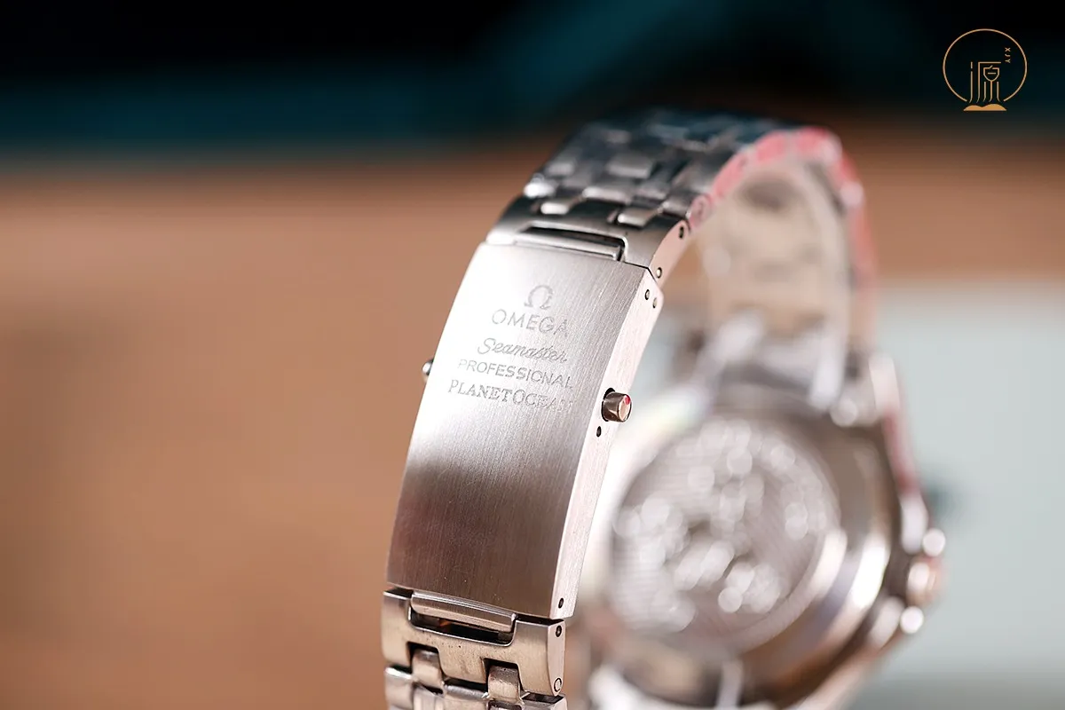 【Foreign trade import】💰1160! Omega fully automatic mechanical men's watch, fashionable and thin, imported Citizen, zero repair, size 40/9.8mm, equipped with the original imported Citizen 8215 new movement, accurate travel time, stable movement! Scratch-proof sapphire mirror, 316L stainless steel case and strap, deeply waterproof, giving you a different wearing feeling