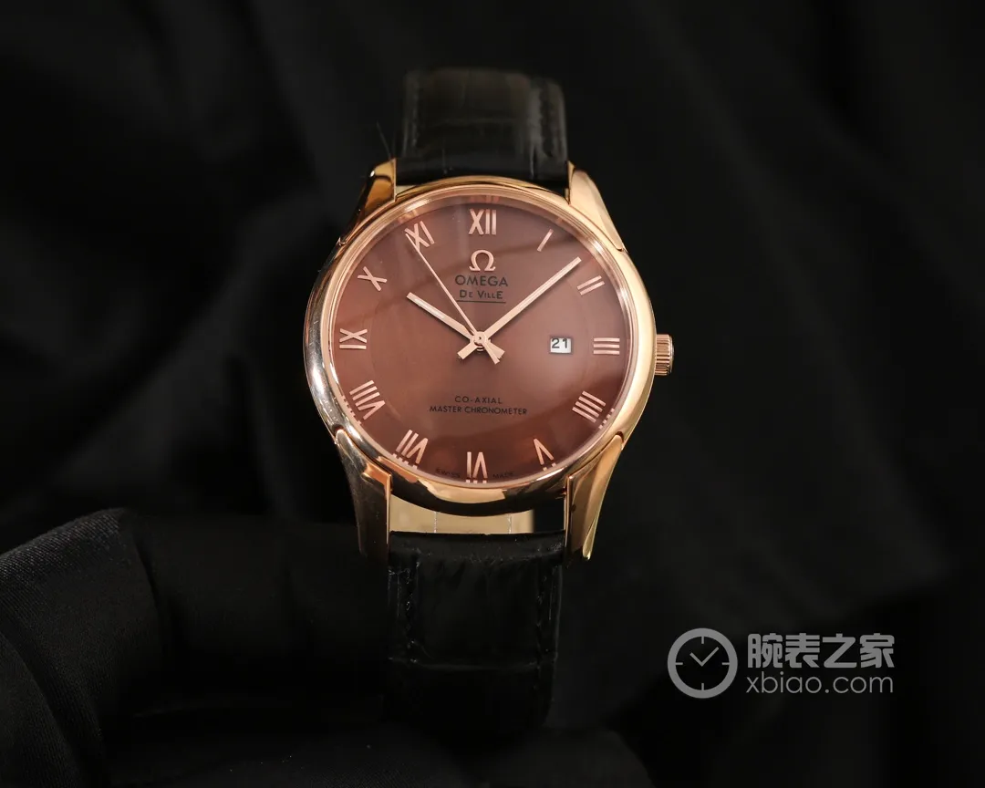 【Foreign trade import】💰880! Omega (excellent, wise work) latest store map 🎈🎈 Type: Exquisite men's watch (more excellent) classic strap: genuine cowhide/stainless steel strap (more comfortable) Movement: imported quartz movement (accurate) material: mineral super strong mirror (wear-resistant) real man, wise style, strong three-dimensional sense, special design, return with great reputation Size: 40mm diameter, 8mm thick, high-definition real shot! quality assurance!