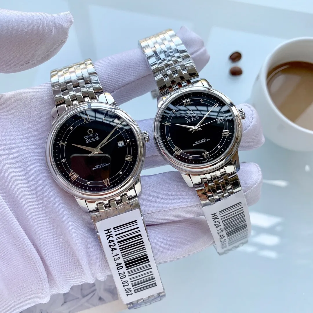 【Foreign Trade Import】💰1280 each! Omega-Diefei (sincere and elegant, noble hand in hand)🏆🏆[Latest style! ] Type: Exquisite couple watch 🔥🔥 Strap: Genuine cowhide & 316 stainless steel strap ⌚ Movement: Japanese mechanical movement (precise travel time) Material: Sapphire crystal mirror (scratch-resistant) Timeless 💕True love is priceless 💕Harmonious beauty is immortal 💕Witness the memory of love💕 Size: Male diameter 40mm, thickness 11mm, female diameter 31mm, thickness 10mm. Coming hand in hand! 🦋Welcome to reprint!